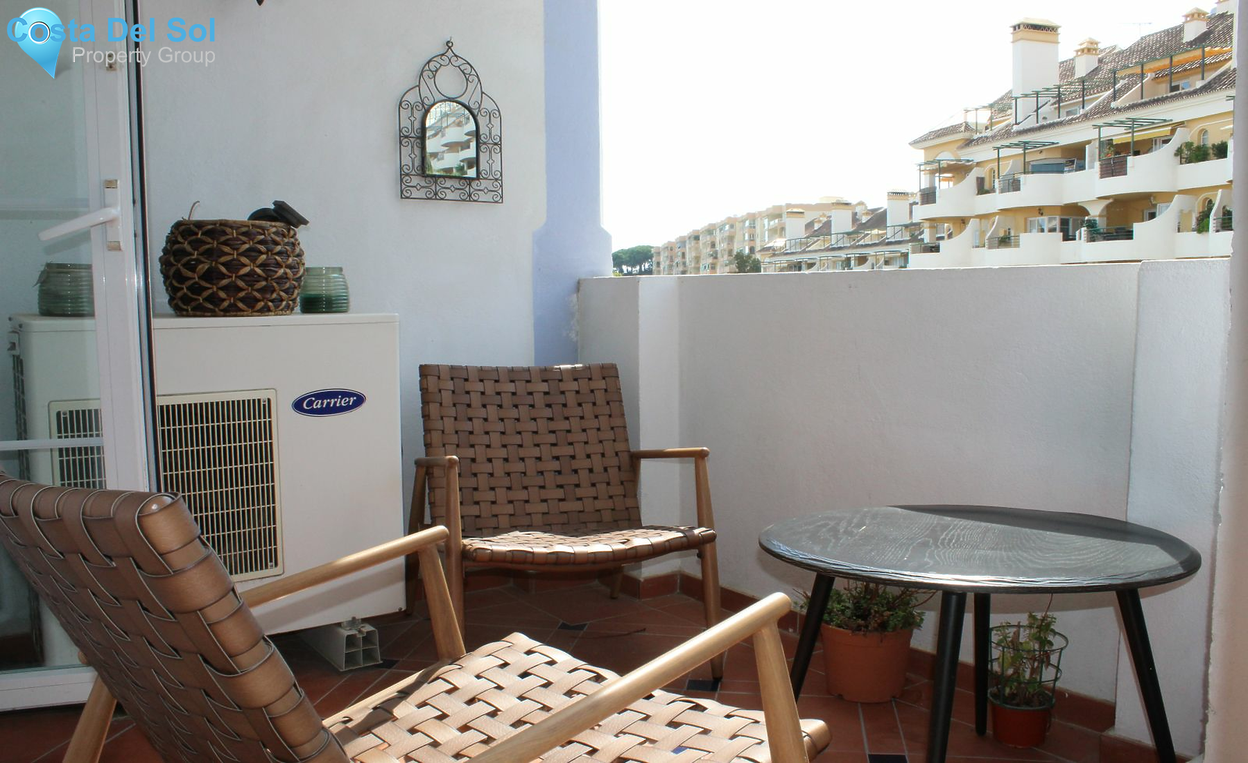 Middle Floor Apartment in Nueva Andalucía-1495665