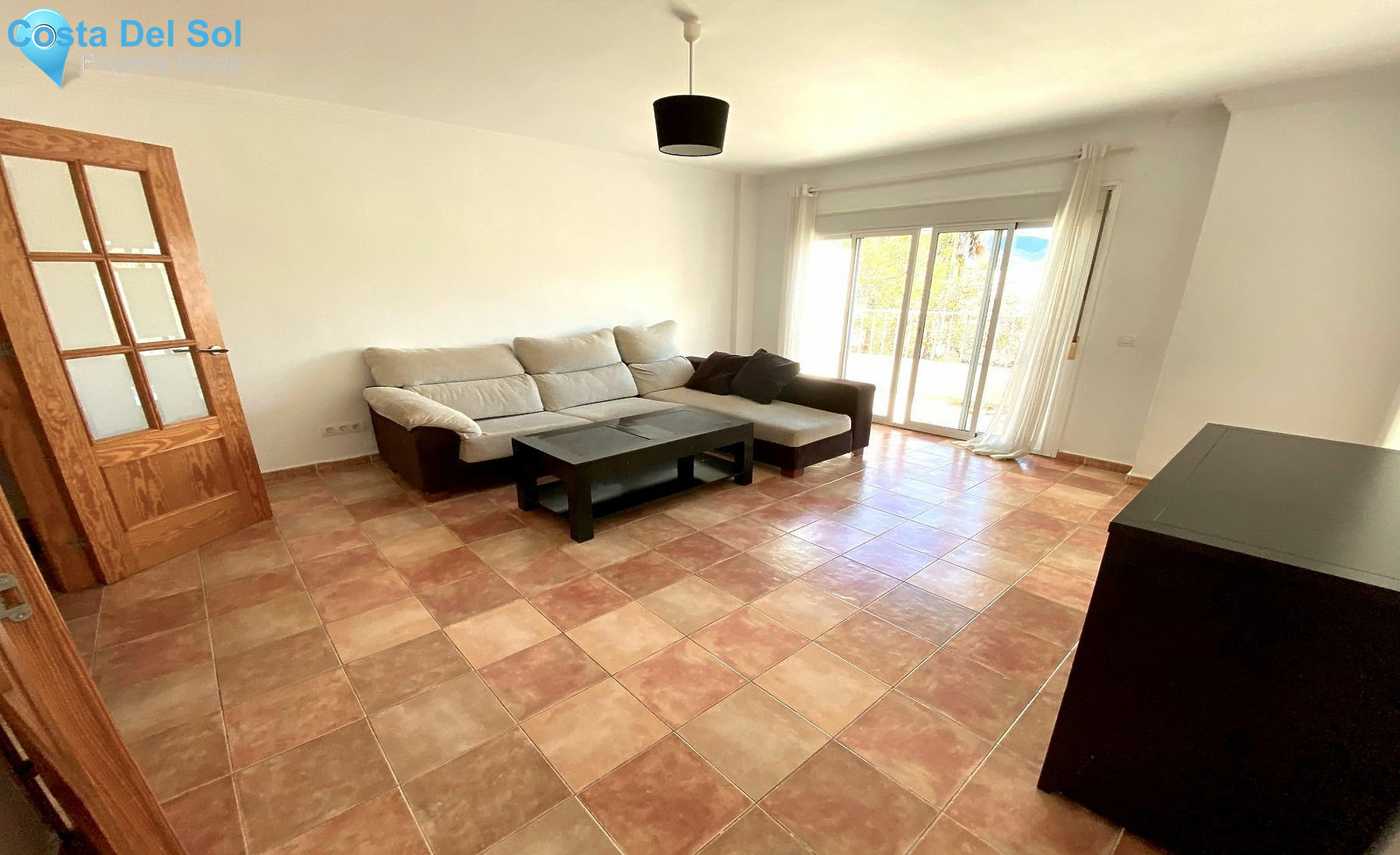 Middle Floor Apartment in Nueva Andalucía-1513947