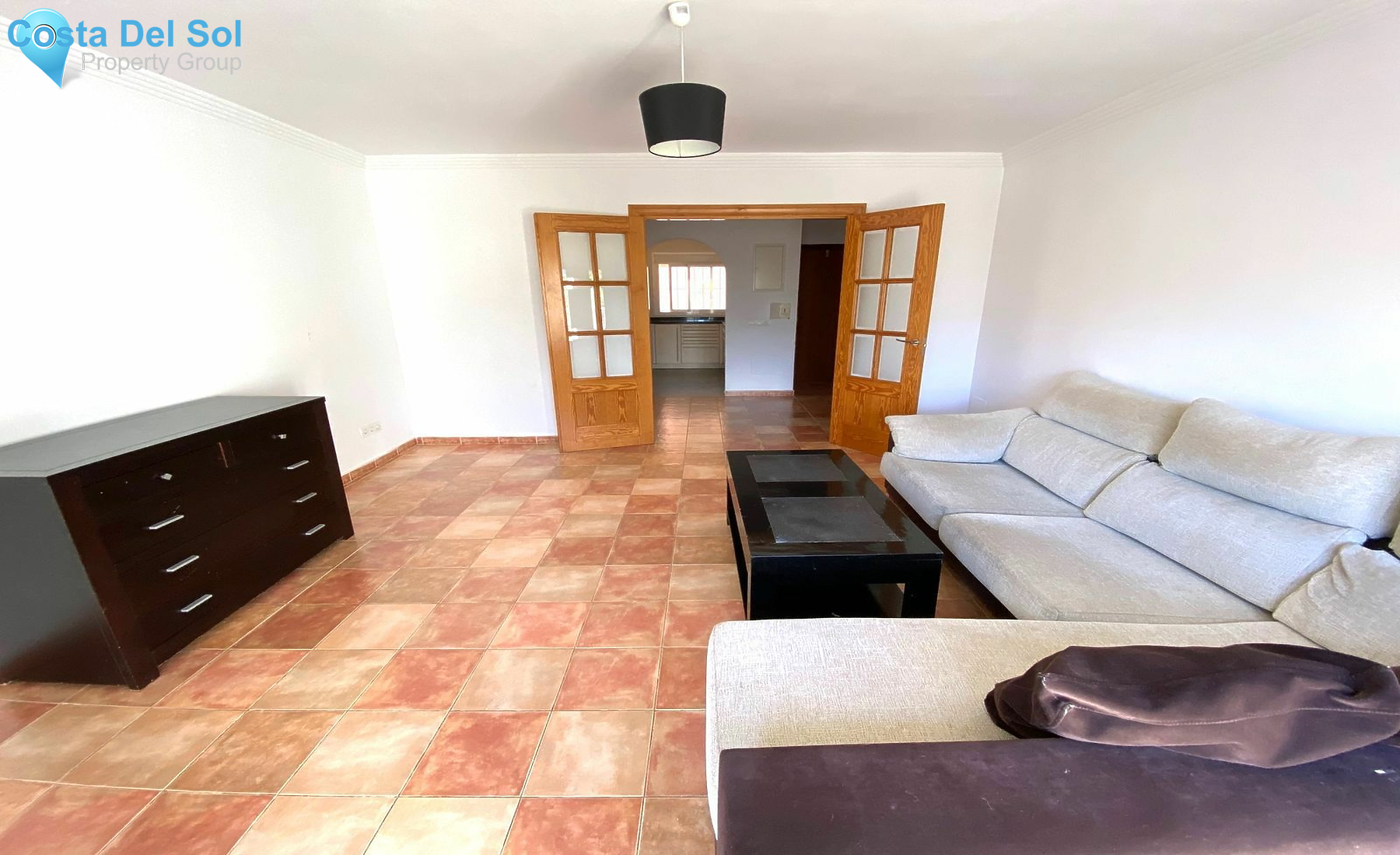 Middle Floor Apartment in Nueva Andalucía-1513949