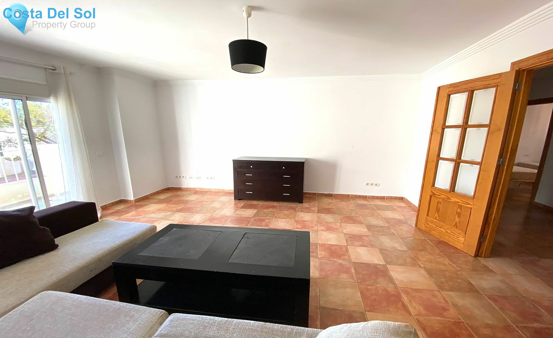 Middle Floor Apartment in Nueva Andalucía-1513950