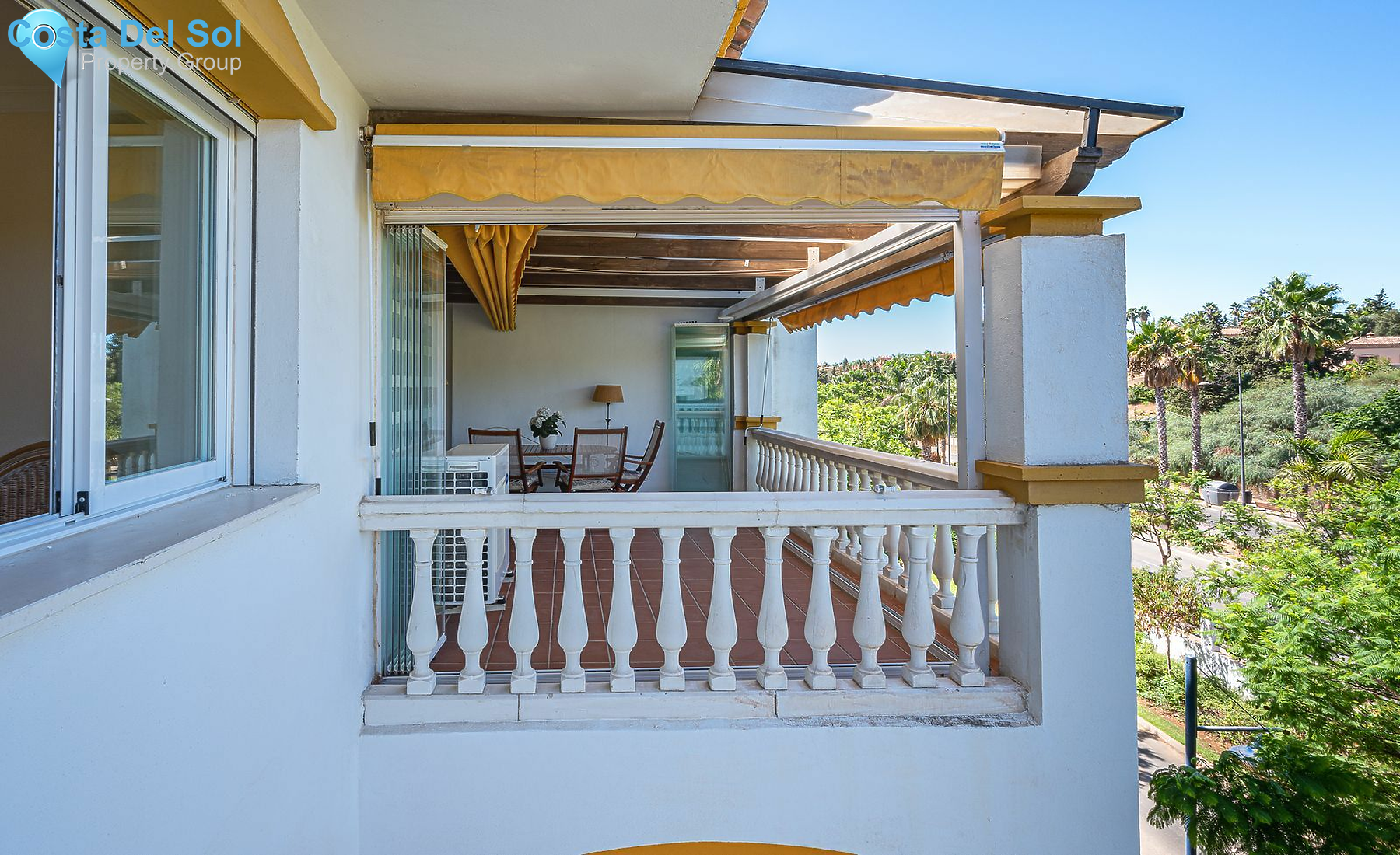Middle Floor Apartment in Nueva Andalucía-1517430
