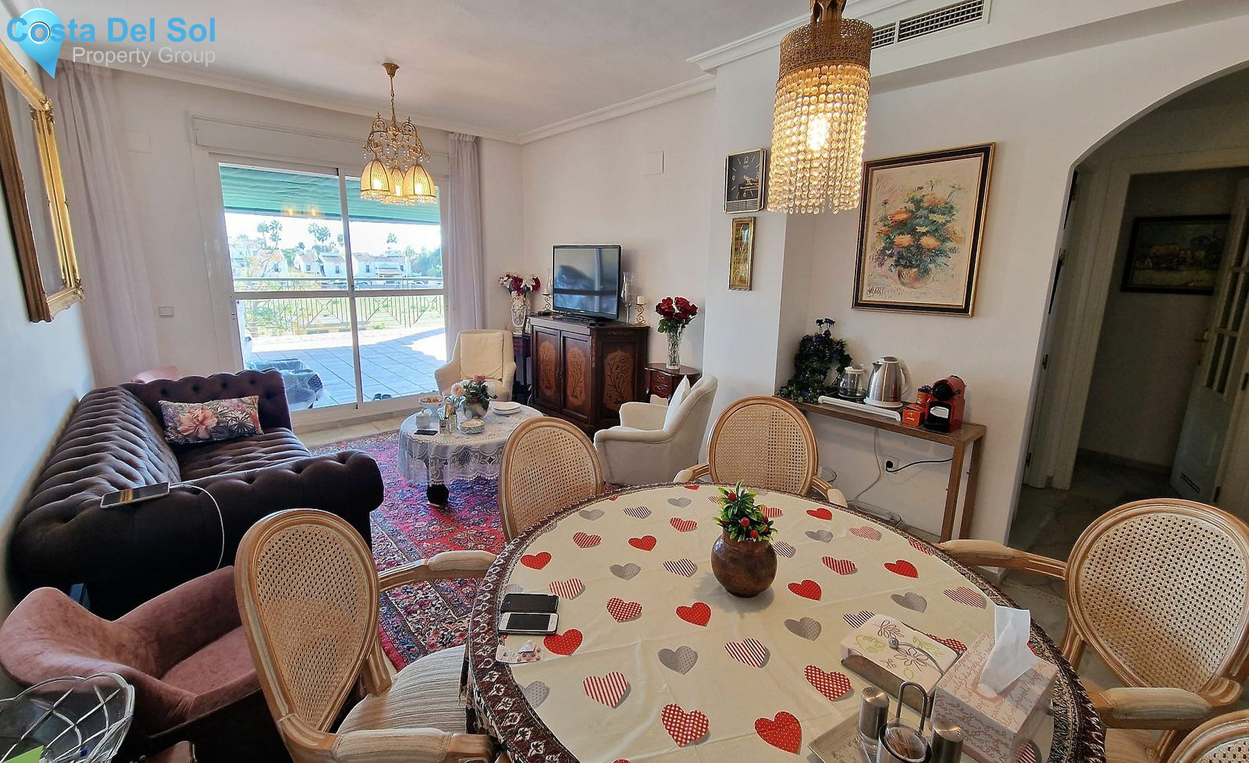 Middle Floor Apartment in Nueva Andalucía-1518929