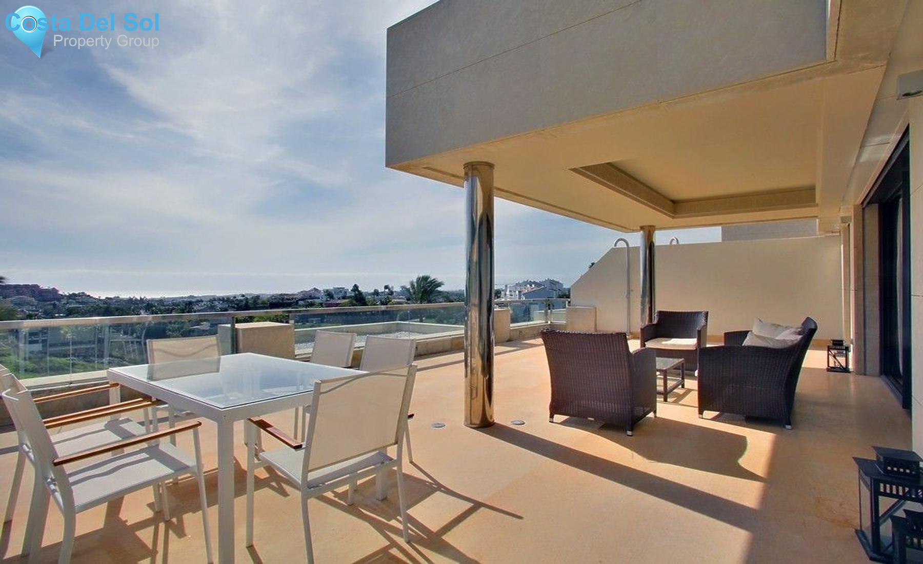 Middle Floor Apartment in Nueva Andalucía-1533944