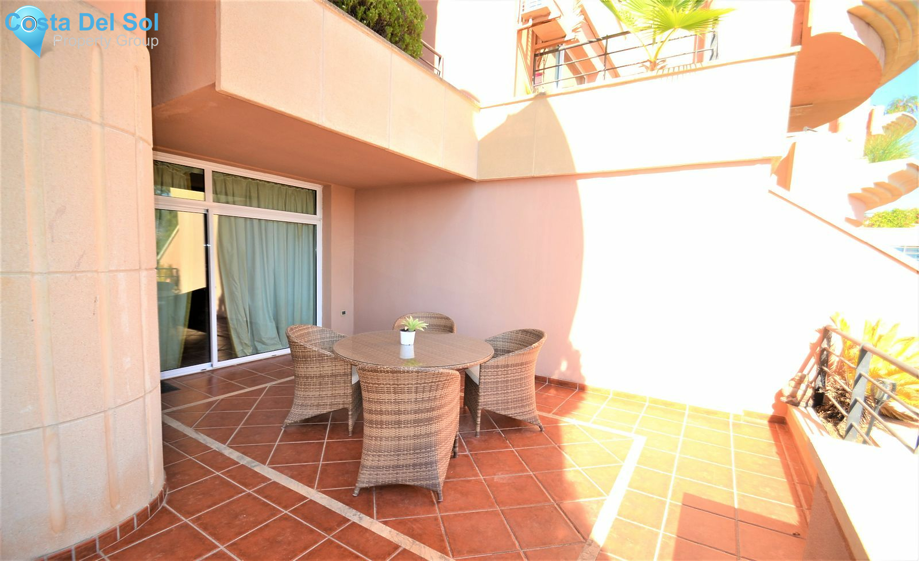 Middle Floor Apartment in Nueva Andalucía-1535384