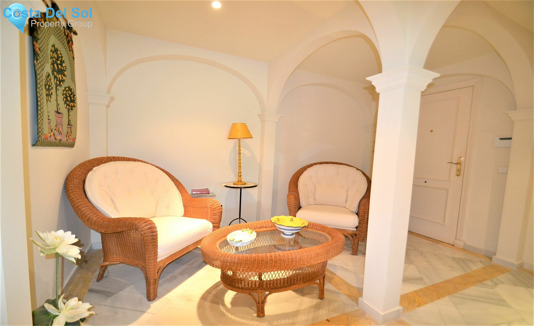 Middle Floor Apartment in Nueva Andalucía-1535371