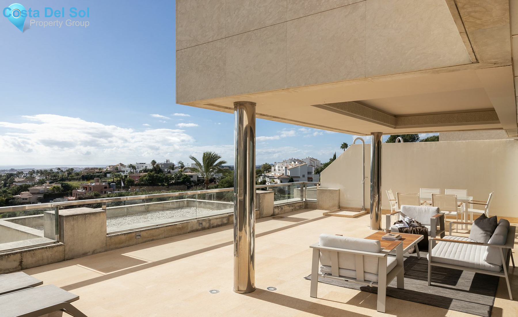 Middle Floor Apartment in Nueva Andalucía-1549408