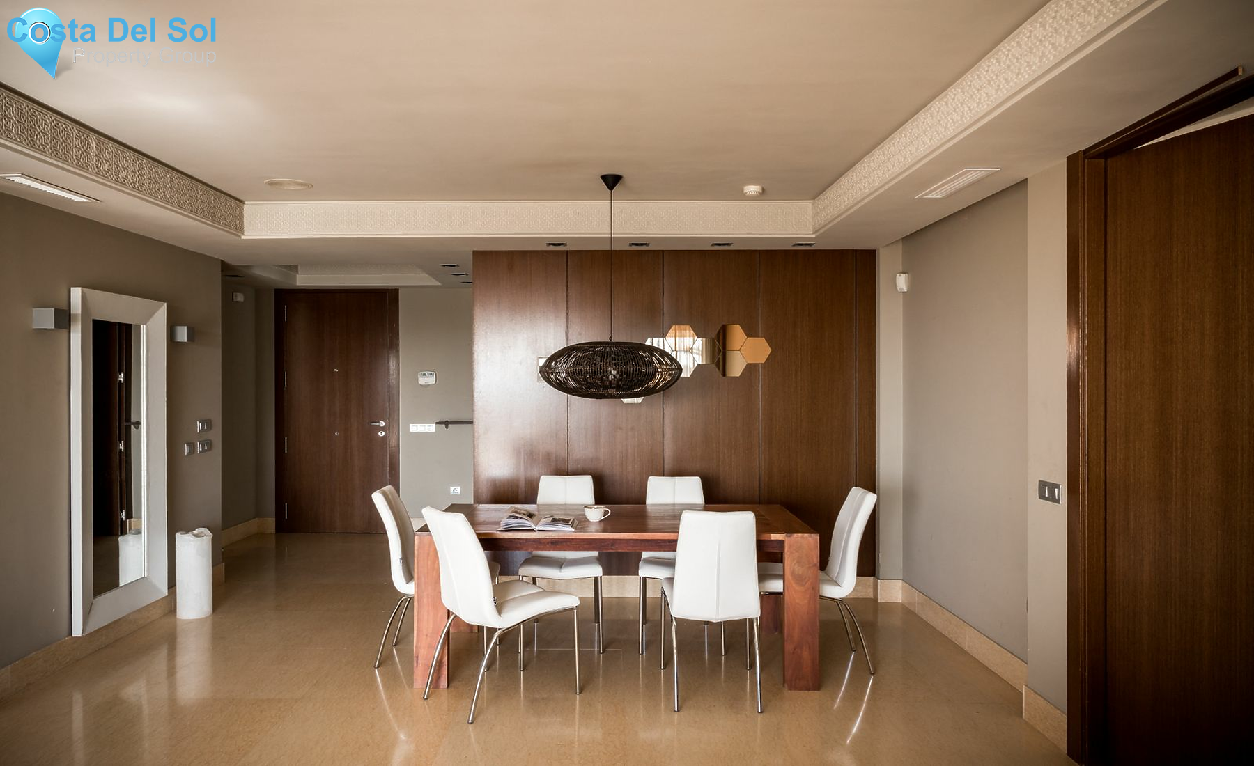 Middle Floor Apartment in Nueva Andalucía-1549400