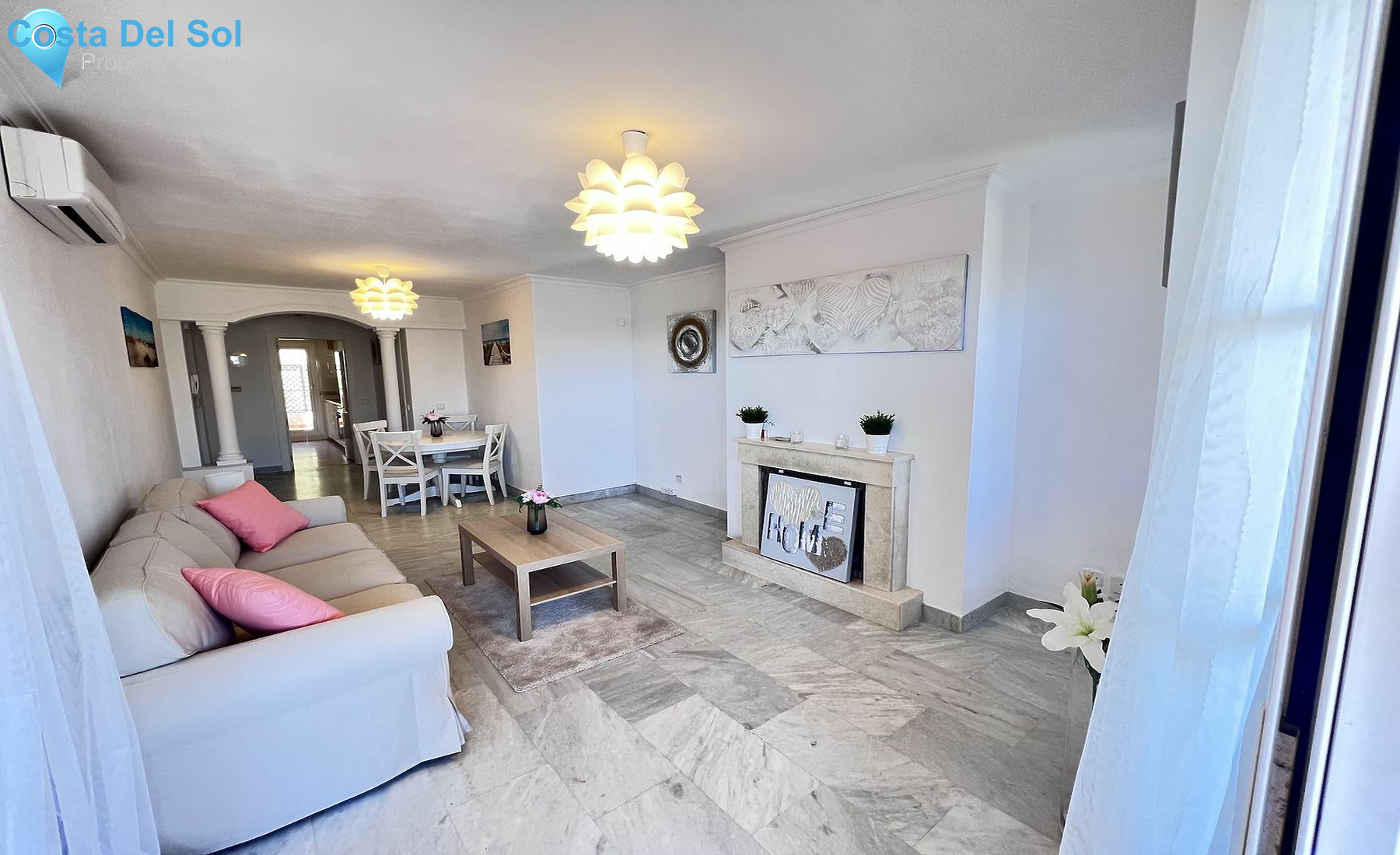 Middle Floor Apartment in Nueva Andalucía-1549527