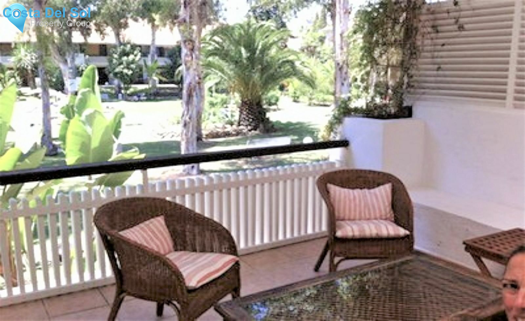 Middle Floor Apartment in Nueva Andalucía-1551062