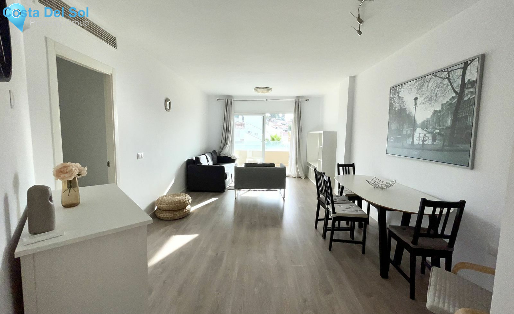 Middle Floor Apartment in Nueva Andalucía-1551421