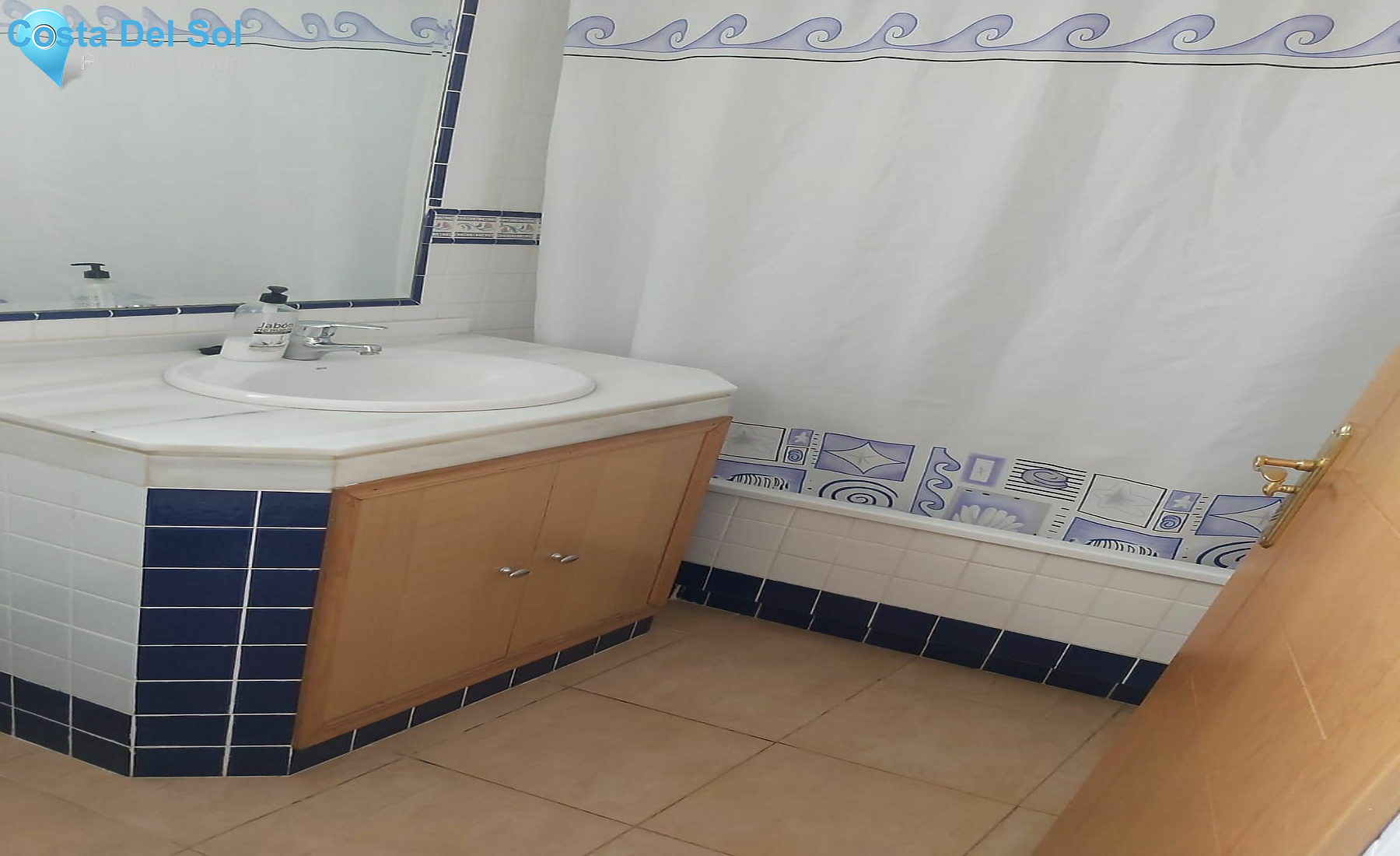 Middle Floor Apartment in Ojén-1399997