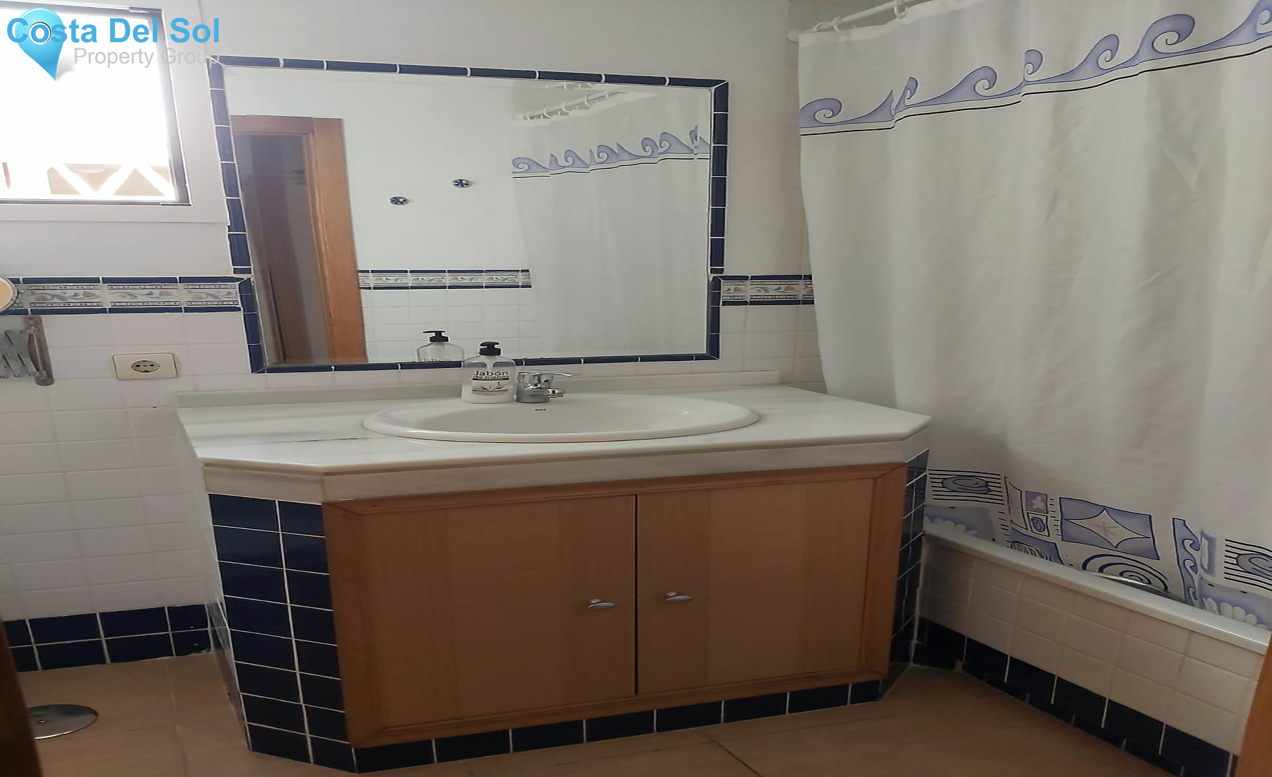 Middle Floor Apartment in Ojén-1399998