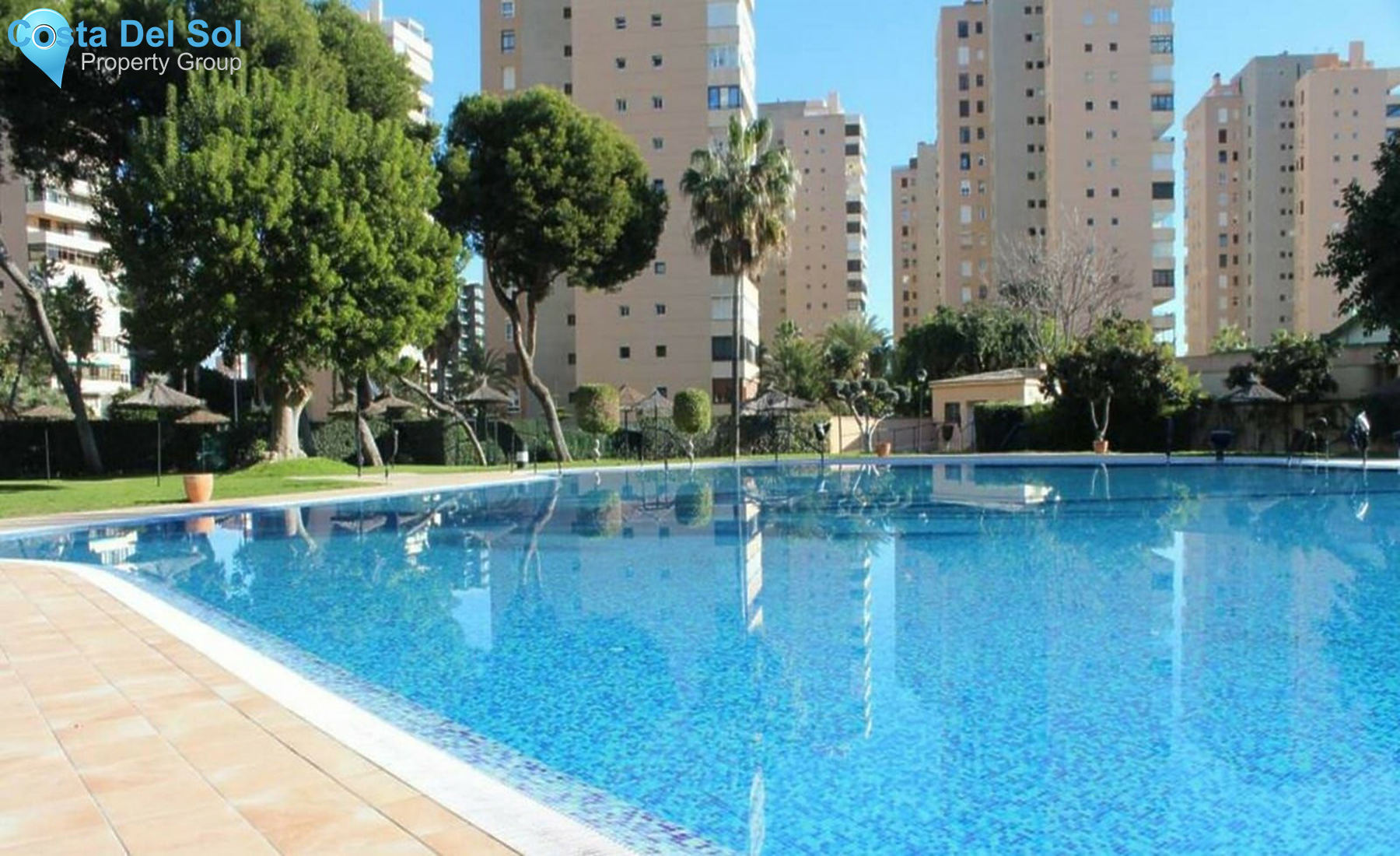 Middle Floor Apartment in Playamar-1270025
