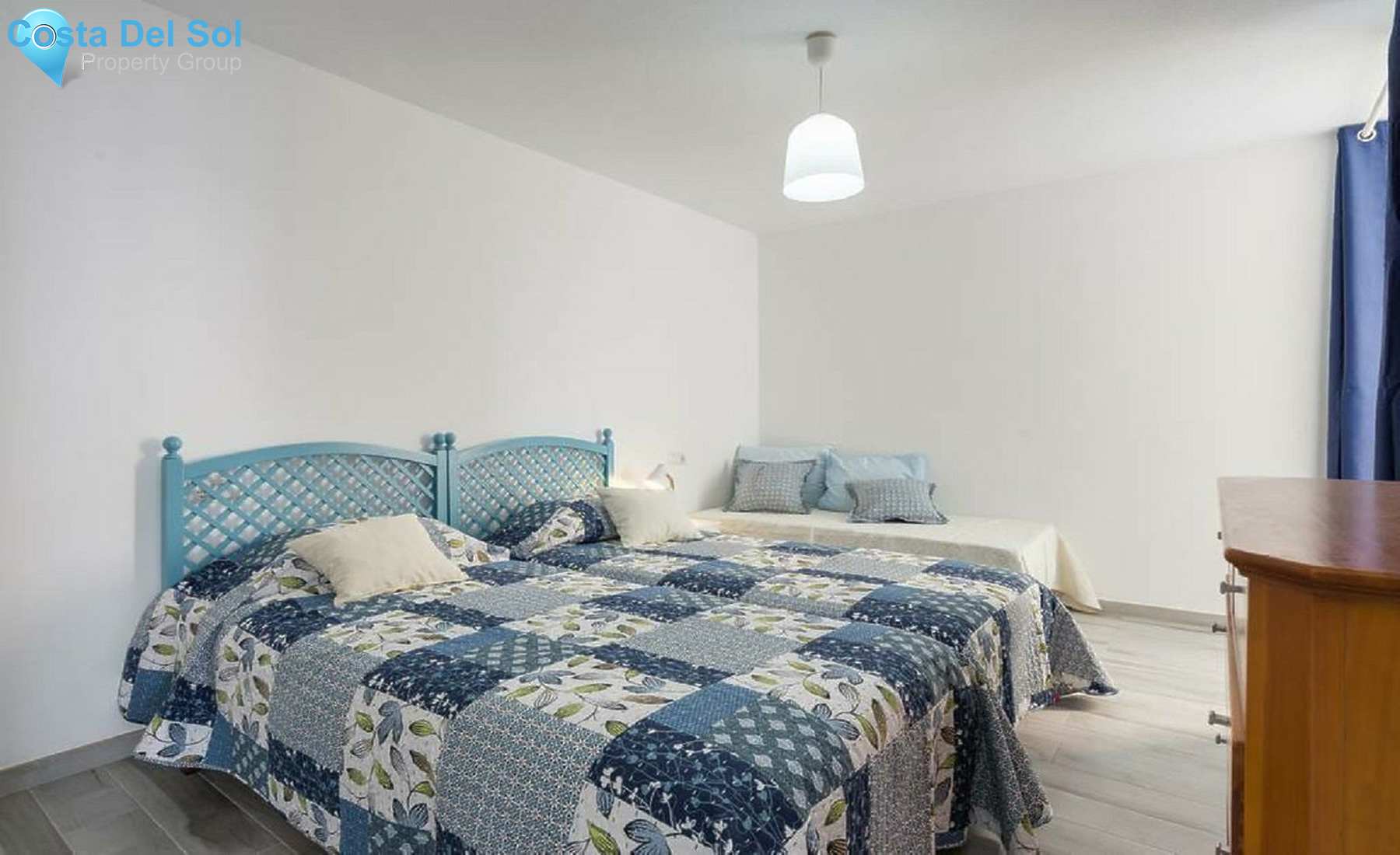 Middle Floor Apartment in Playamar-1270022