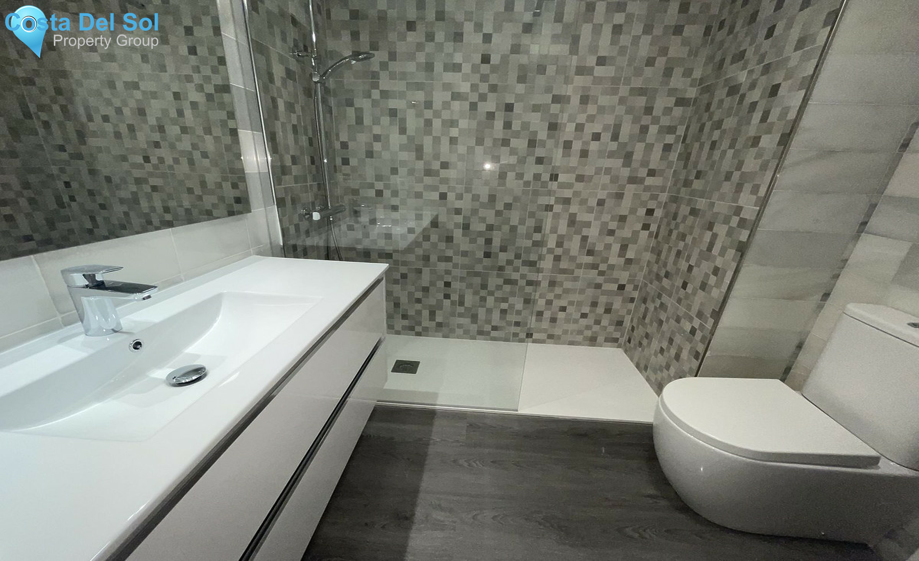 Middle Floor Apartment in Puerto Banús-1261242