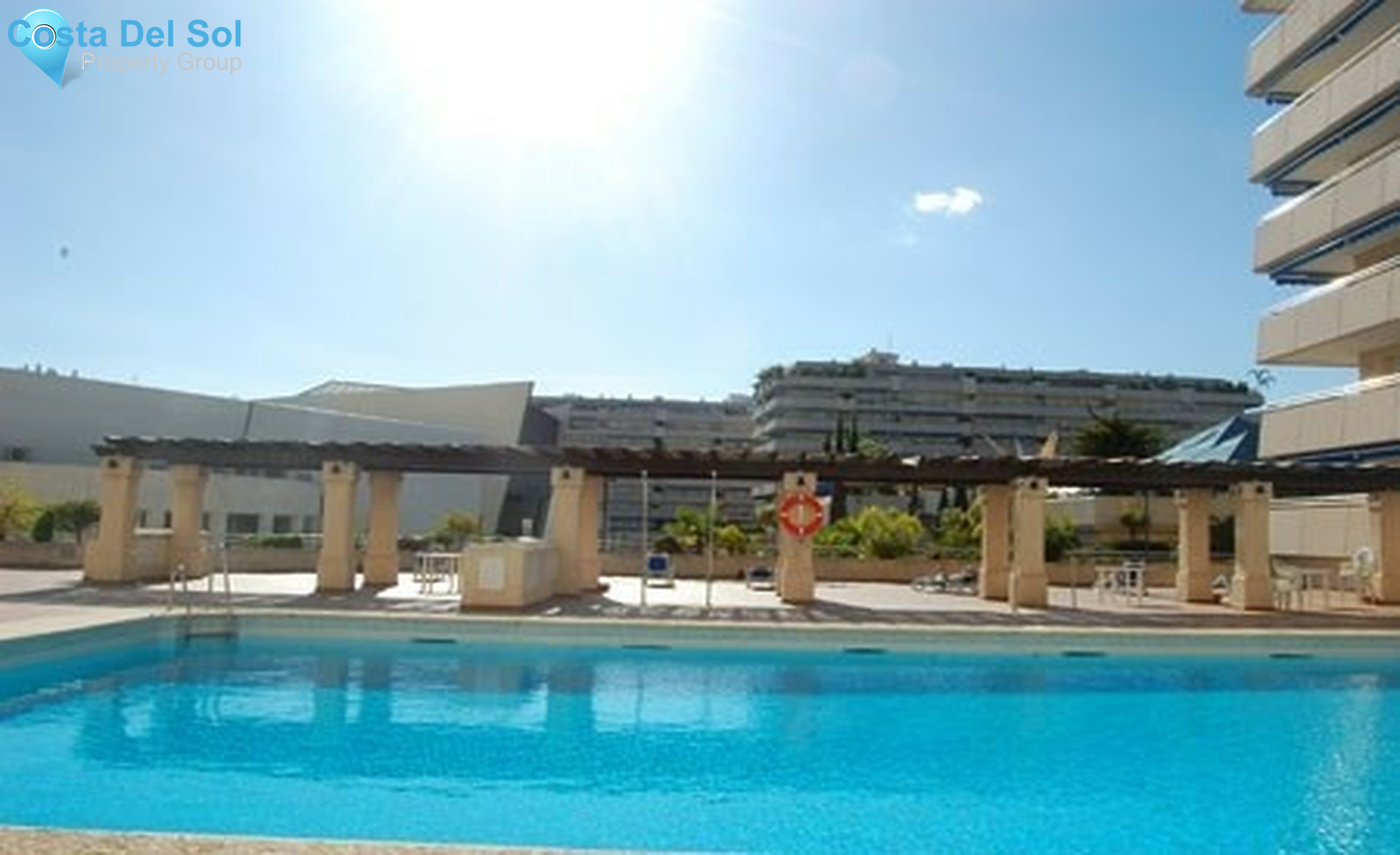 Middle Floor Apartment in Puerto Banús-1267622