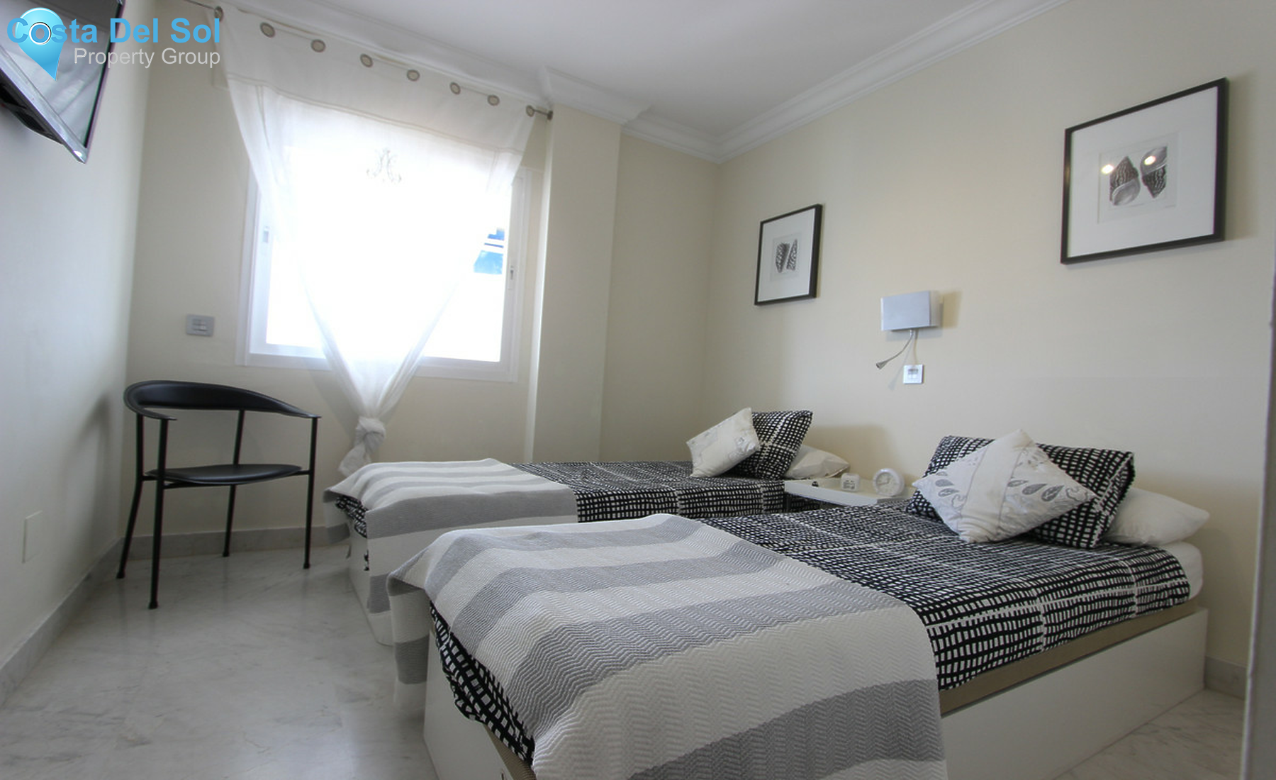 Middle Floor Apartment in Puerto Banús-1267617