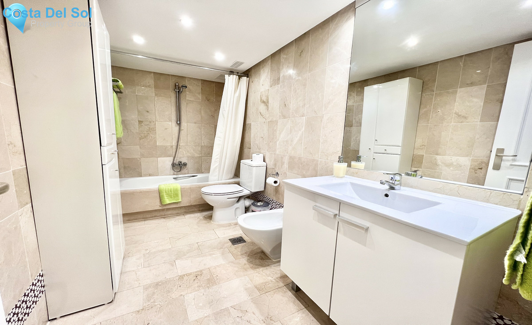Middle Floor Apartment in Puerto Banús-1288880