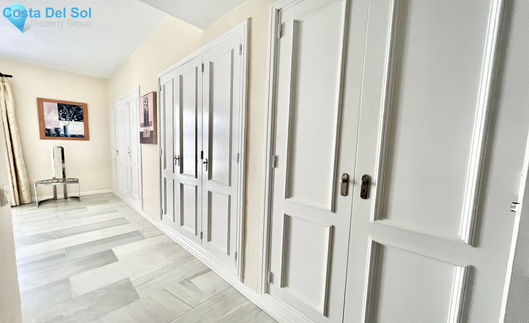 Middle Floor Apartment in Puerto Banús-1288931