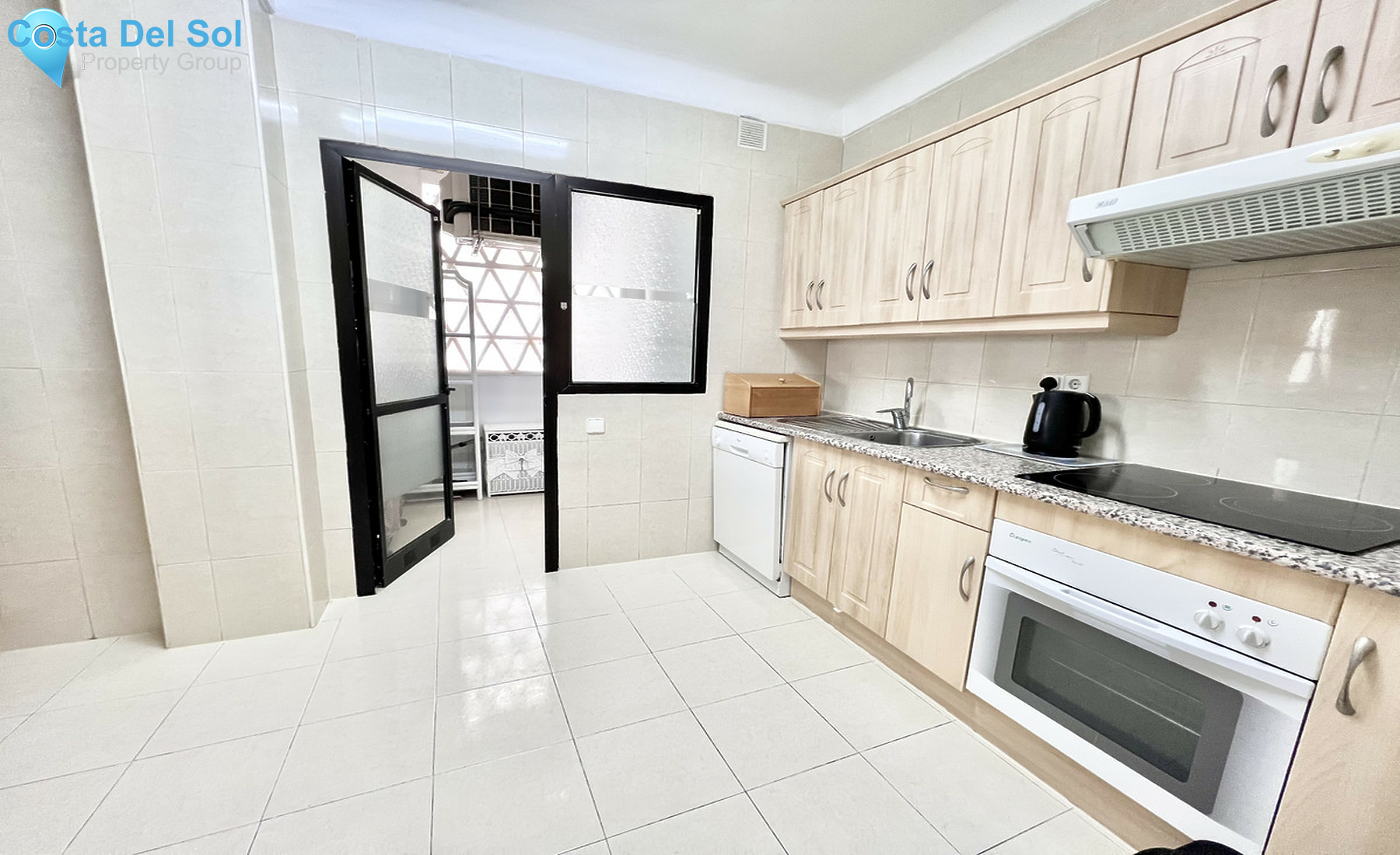 Middle Floor Apartment in Puerto Banús-1288920