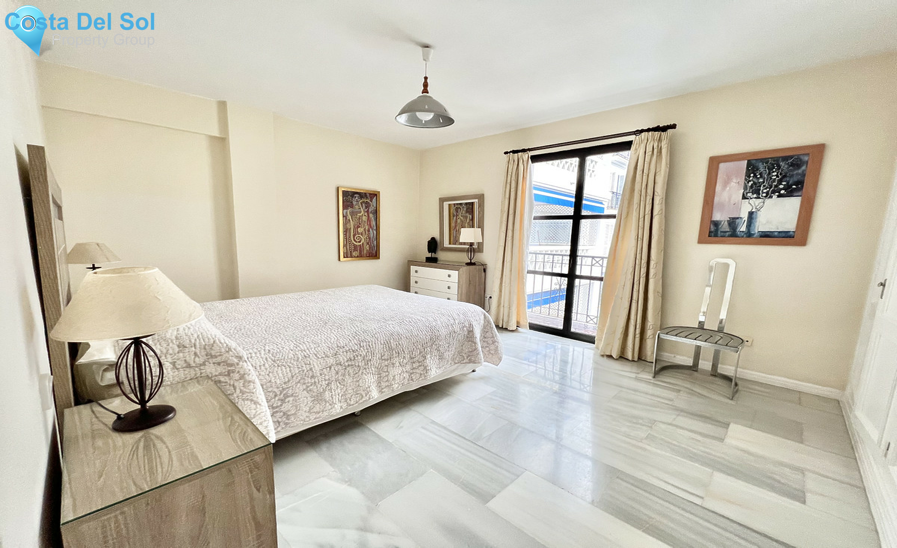 Middle Floor Apartment in Puerto Banús-1288922