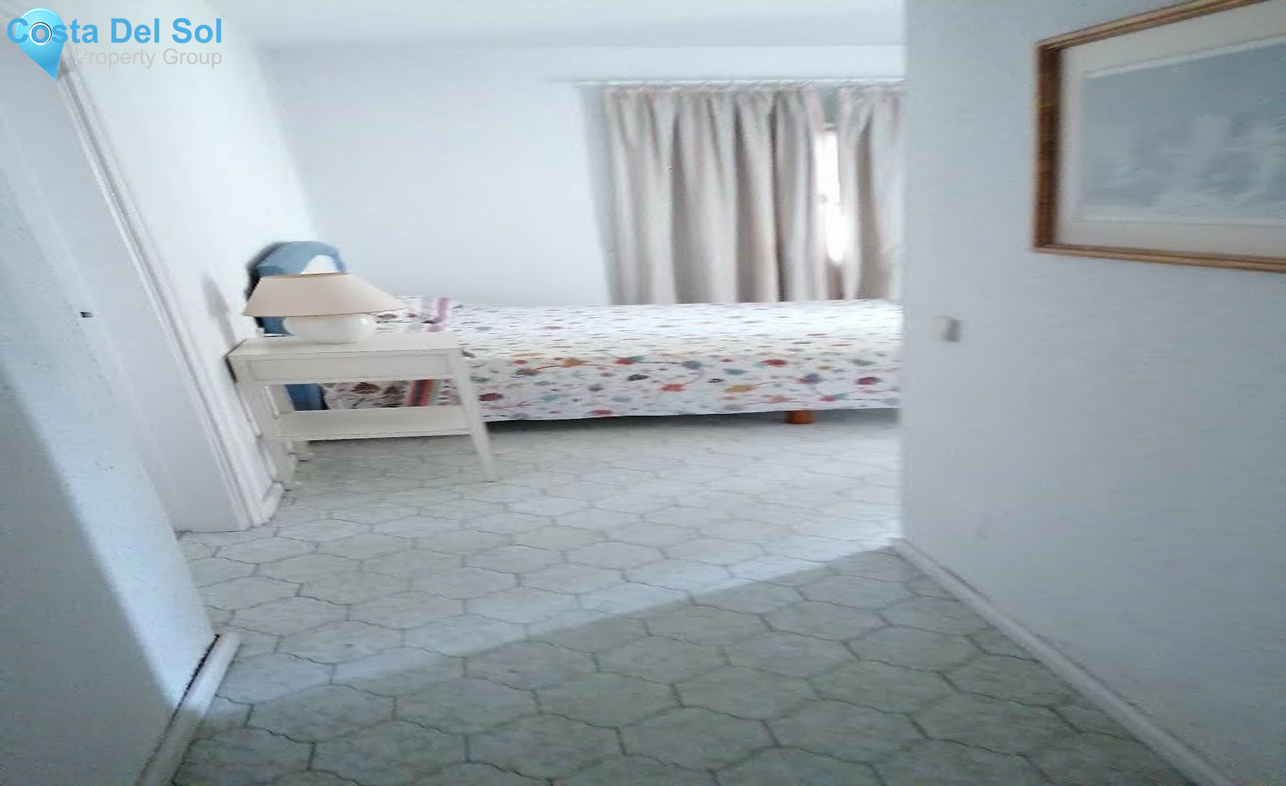 Middle Floor Apartment in Puerto Banús-1303228