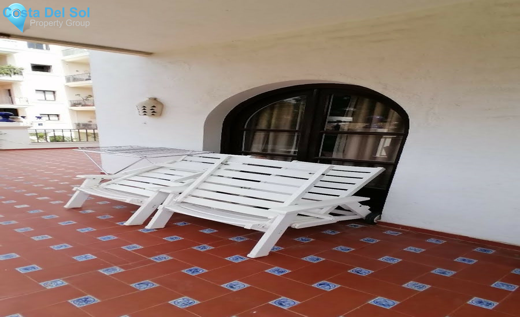 Middle Floor Apartment in Puerto Banús-1303219