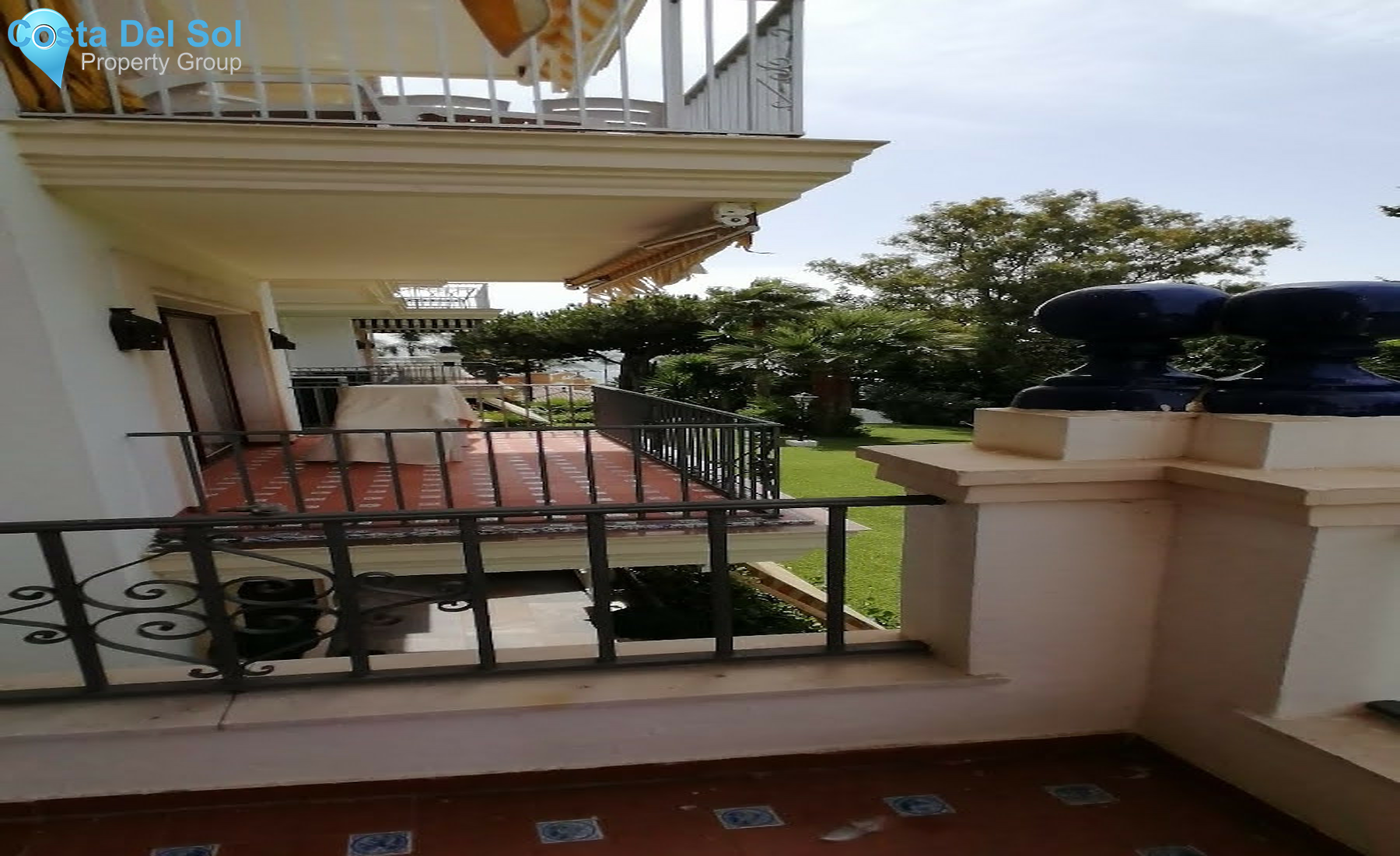 Middle Floor Apartment in Puerto Banús-1303220