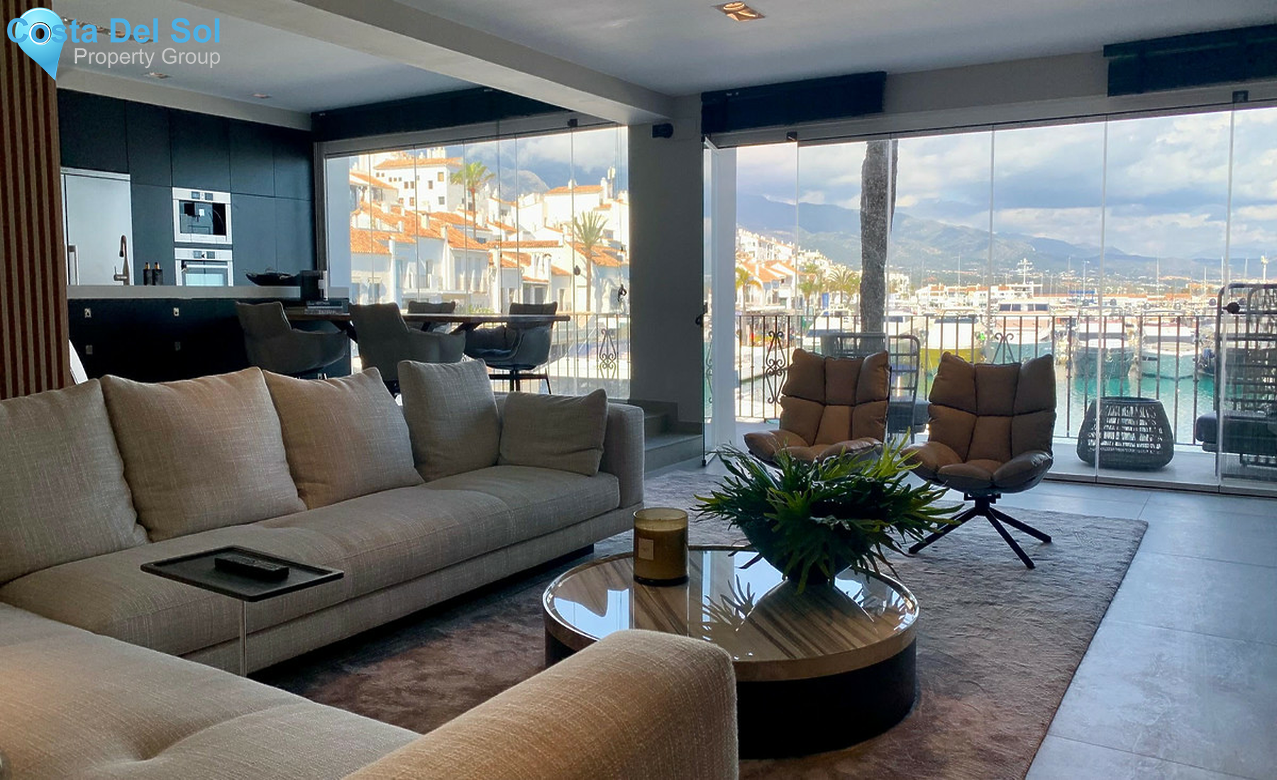 Middle Floor Apartment in Puerto Banús-1304150