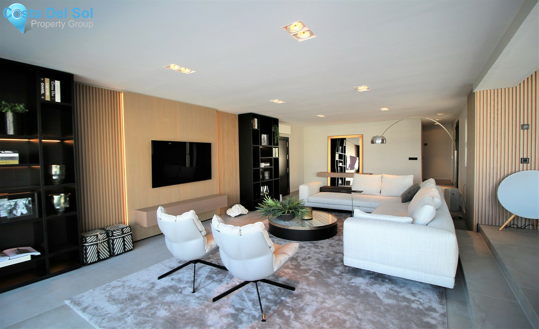 Middle Floor Apartment in Puerto Banús-1304138