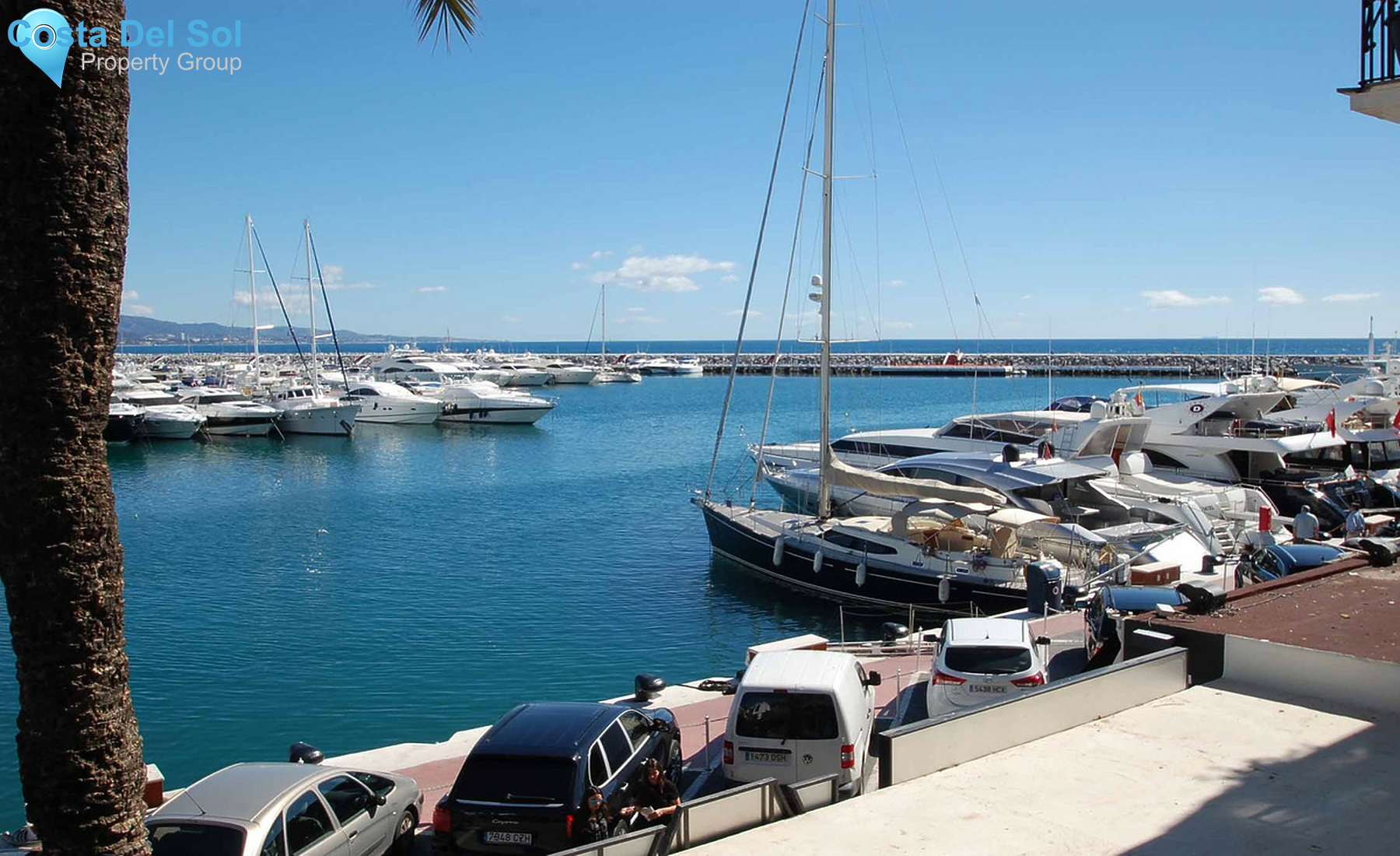 Middle Floor Apartment in Puerto Banús-1304144