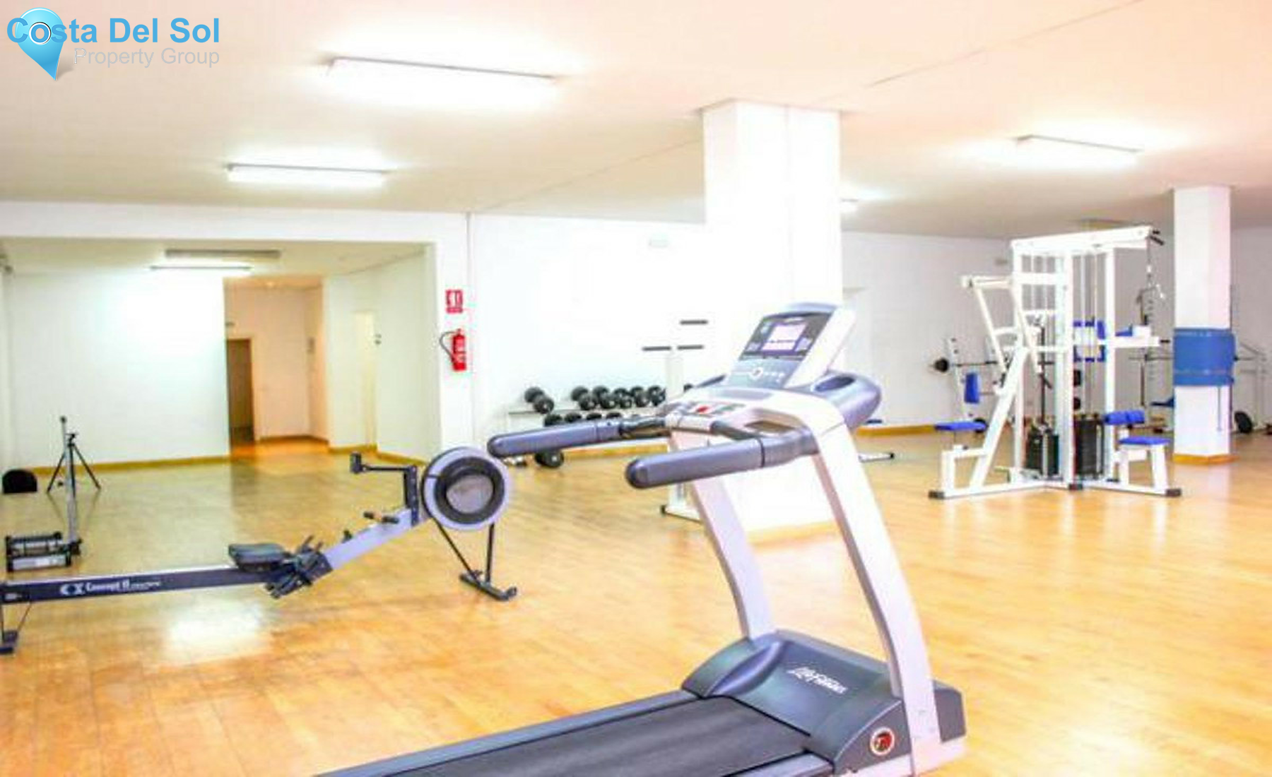 Middle Floor Apartment in Puerto Banús-1309455