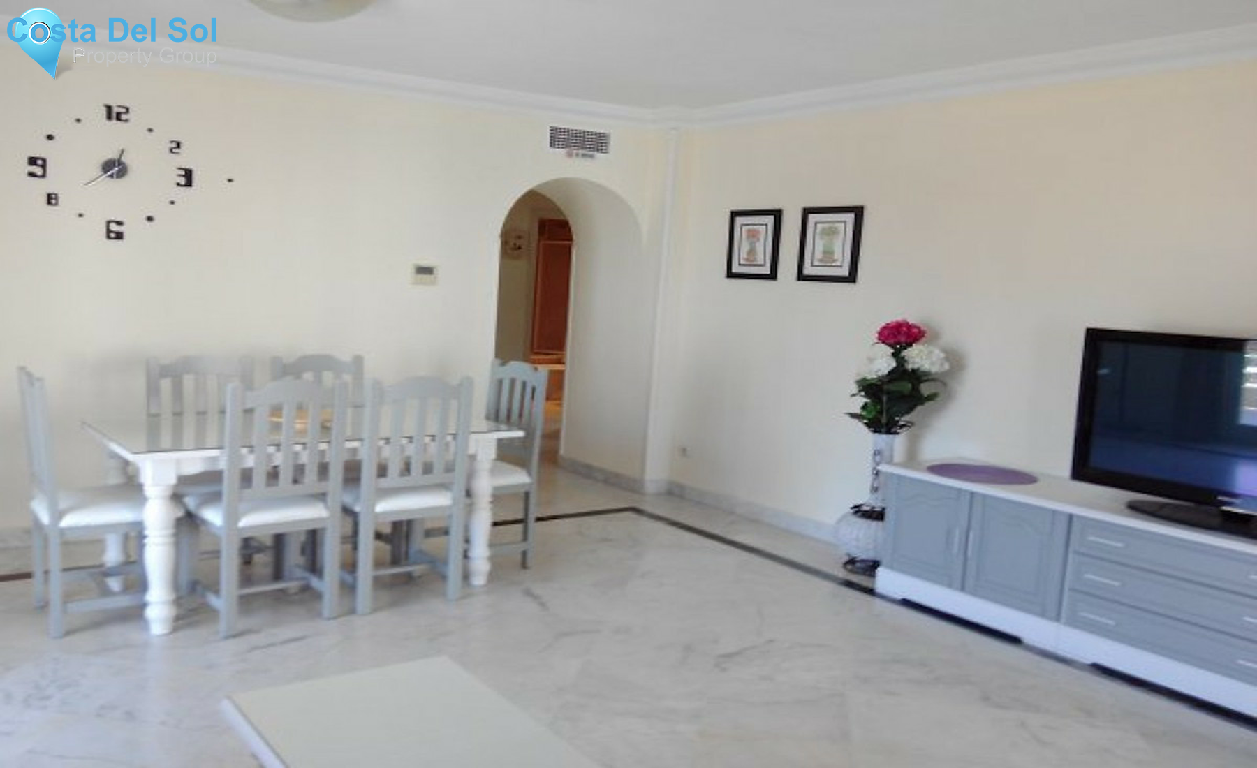 Middle Floor Apartment in Puerto Banús-1309441
