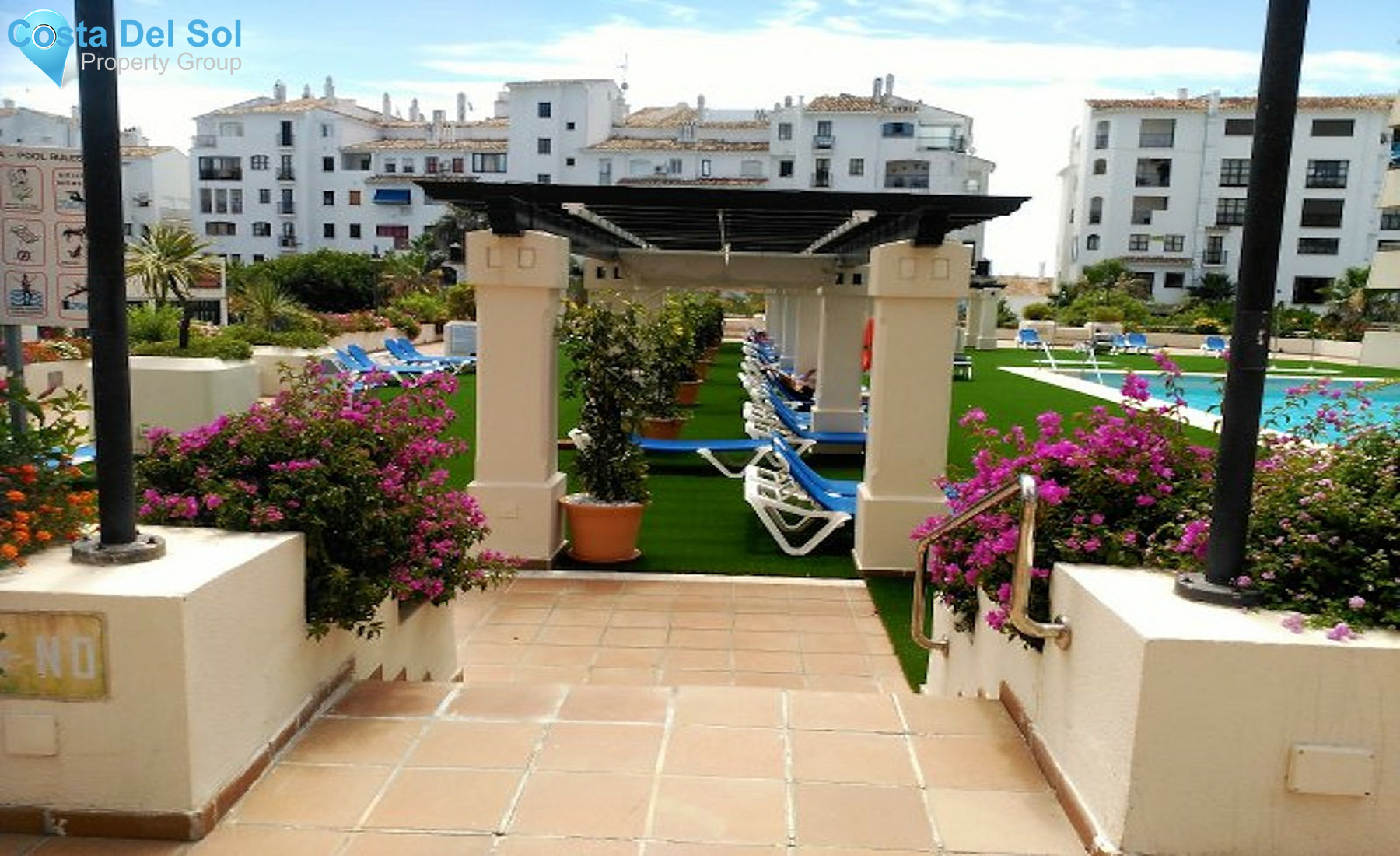 Middle Floor Apartment in Puerto Banús-1309443