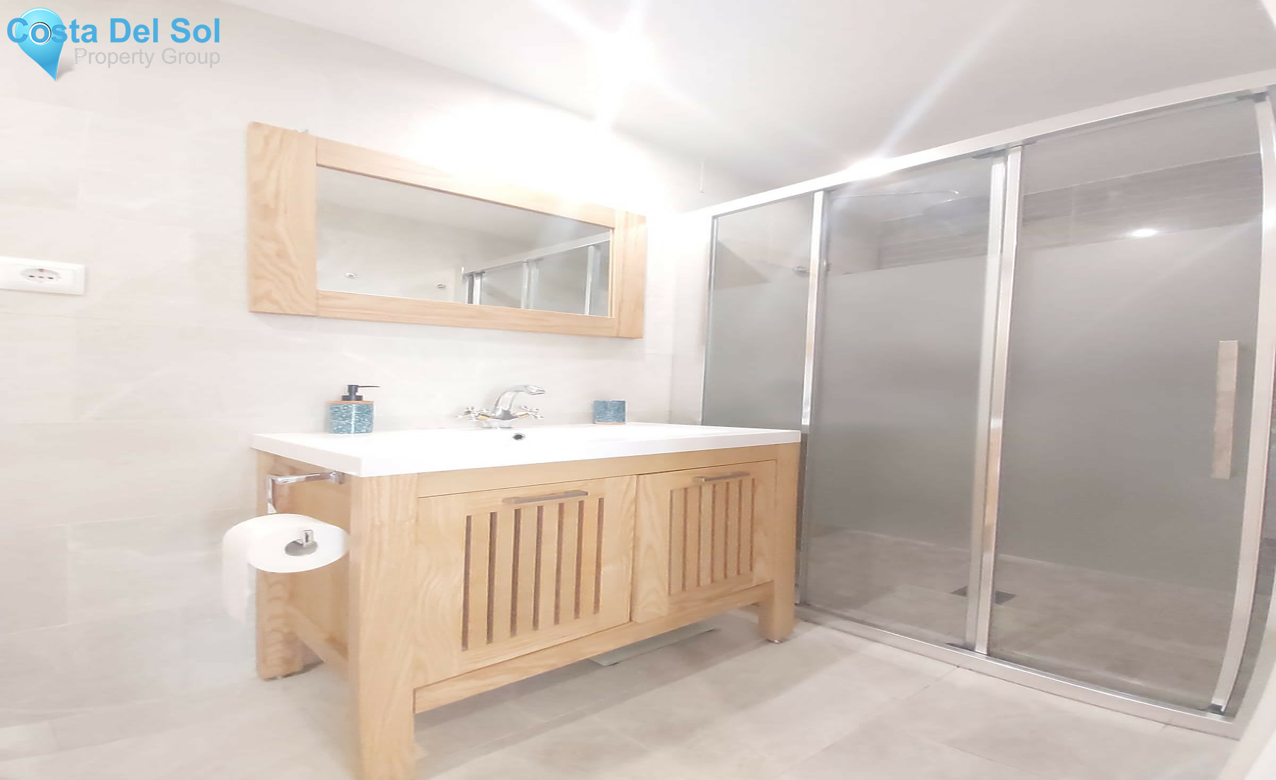 Middle Floor Apartment in Puerto Banús-1309491