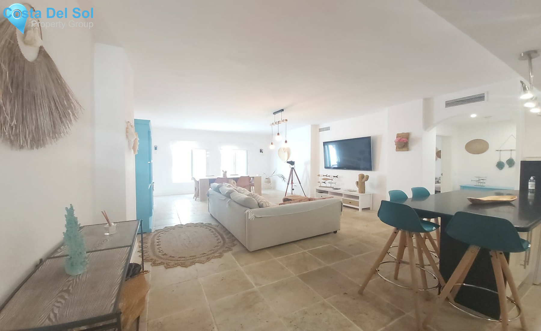 Middle Floor Apartment in Puerto Banús-1309495