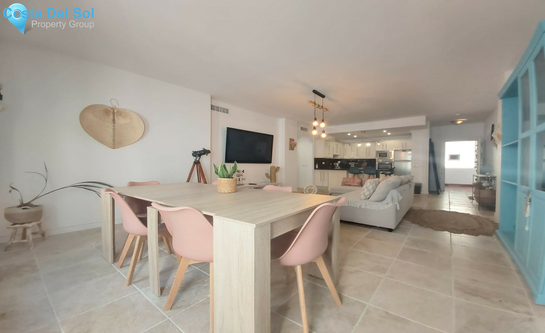 Middle Floor Apartment in Puerto Banús-1309482