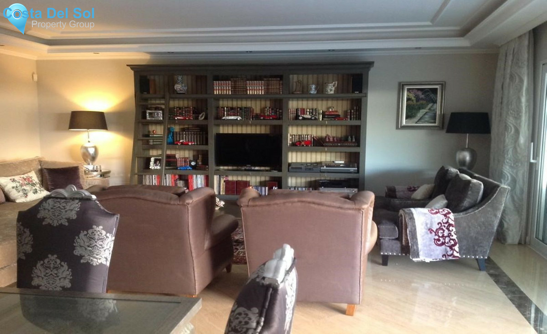 Middle Floor Apartment in Puerto Banús-1315113