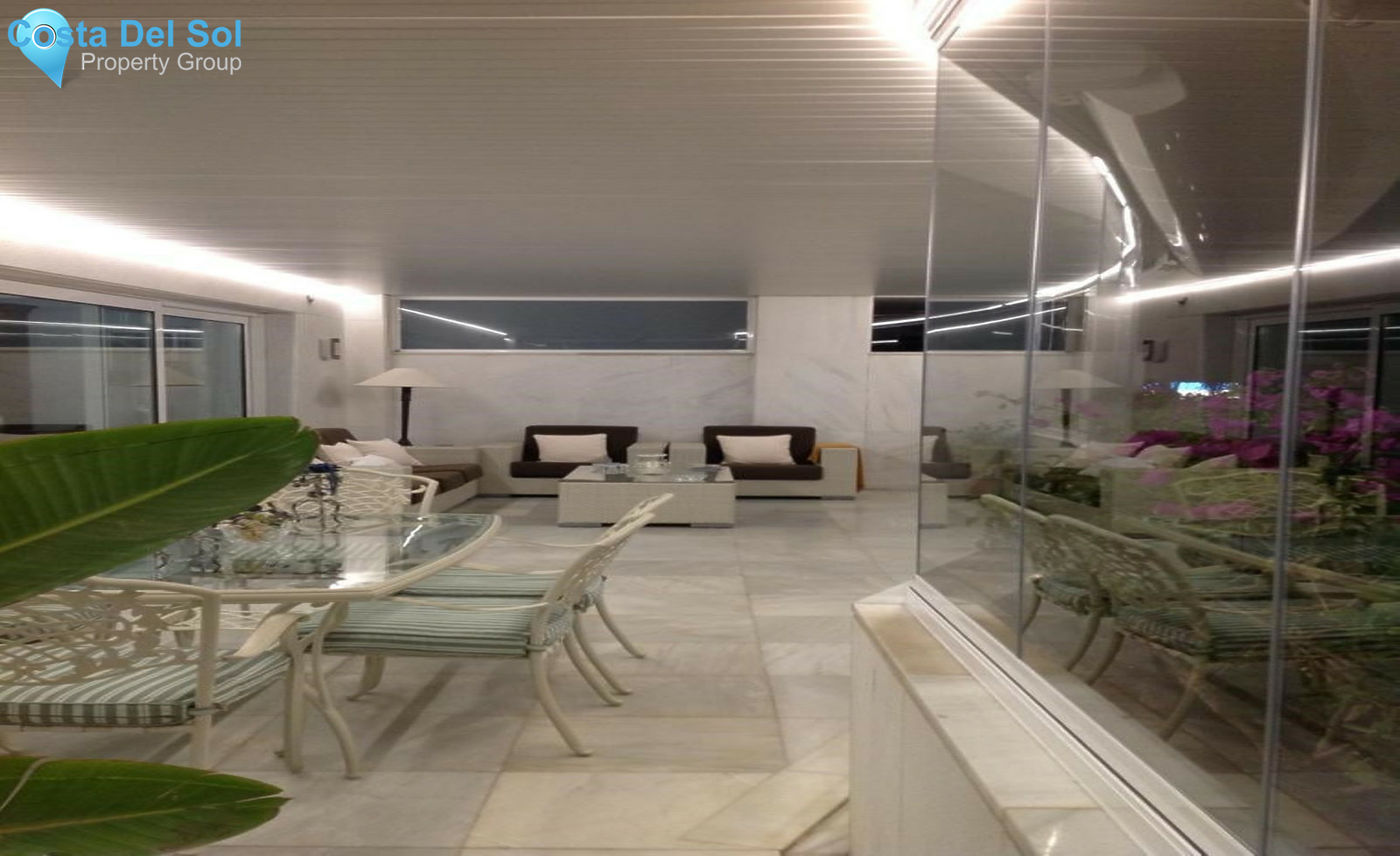 Middle Floor Apartment in Puerto Banús-1315120