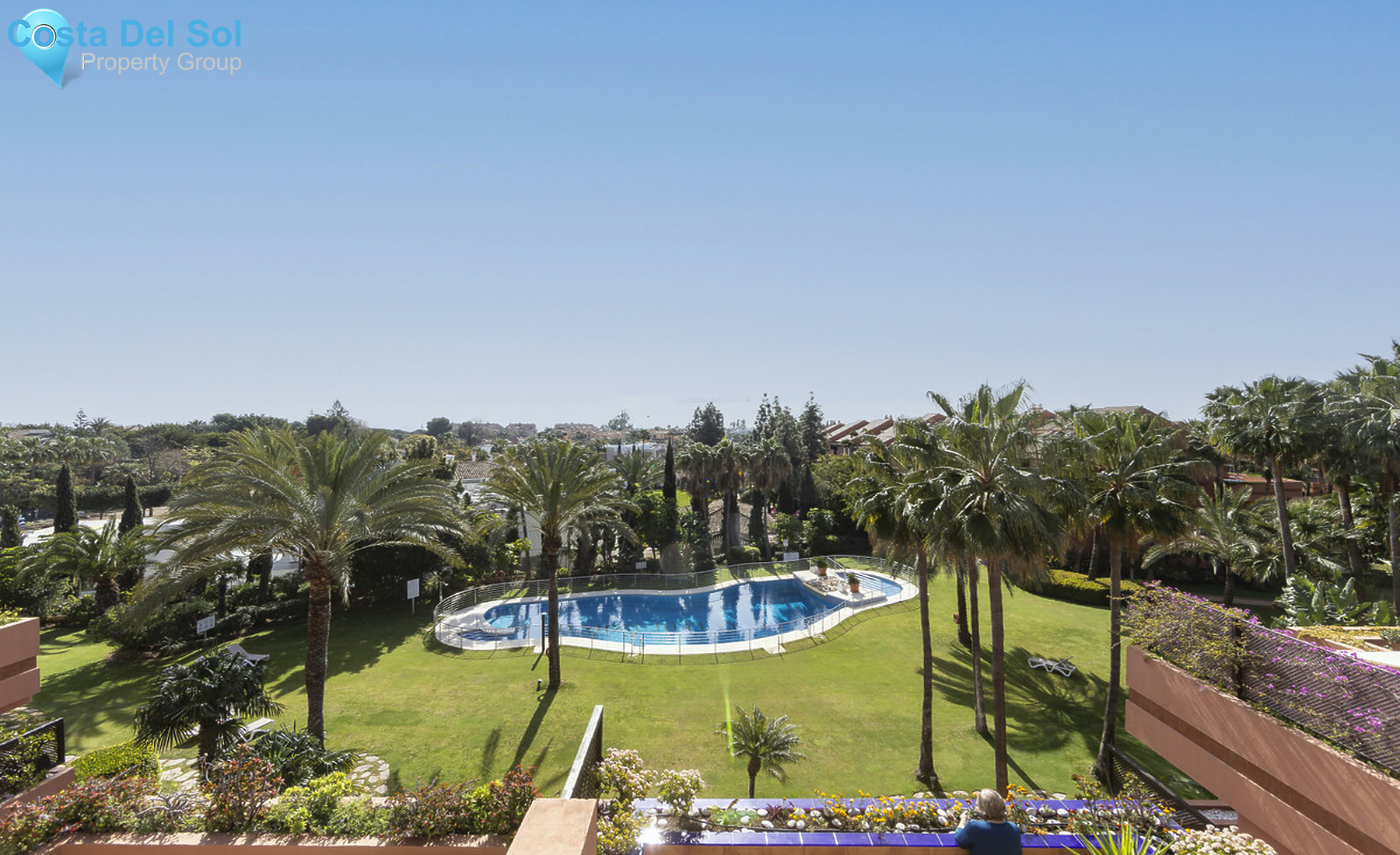 Middle Floor Apartment in Puerto Banús-1315105