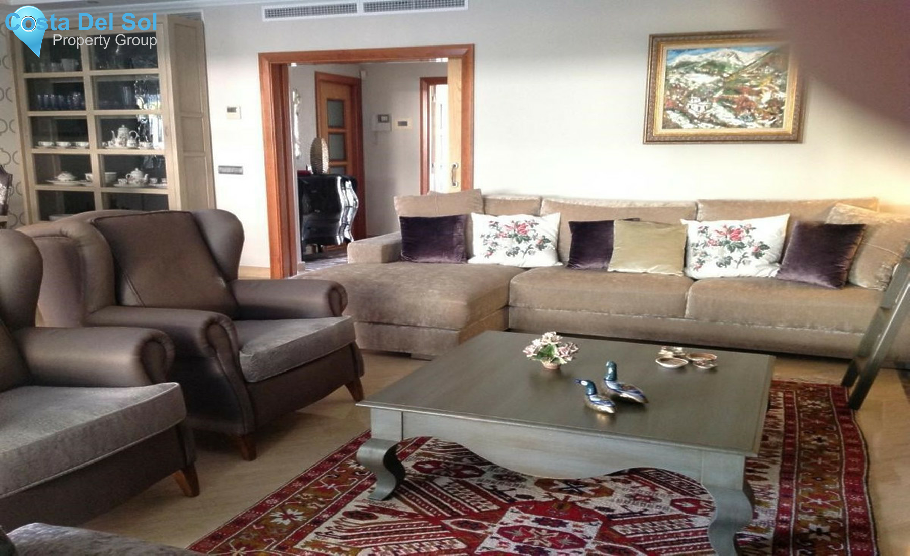 Middle Floor Apartment in Puerto Banús-1315106