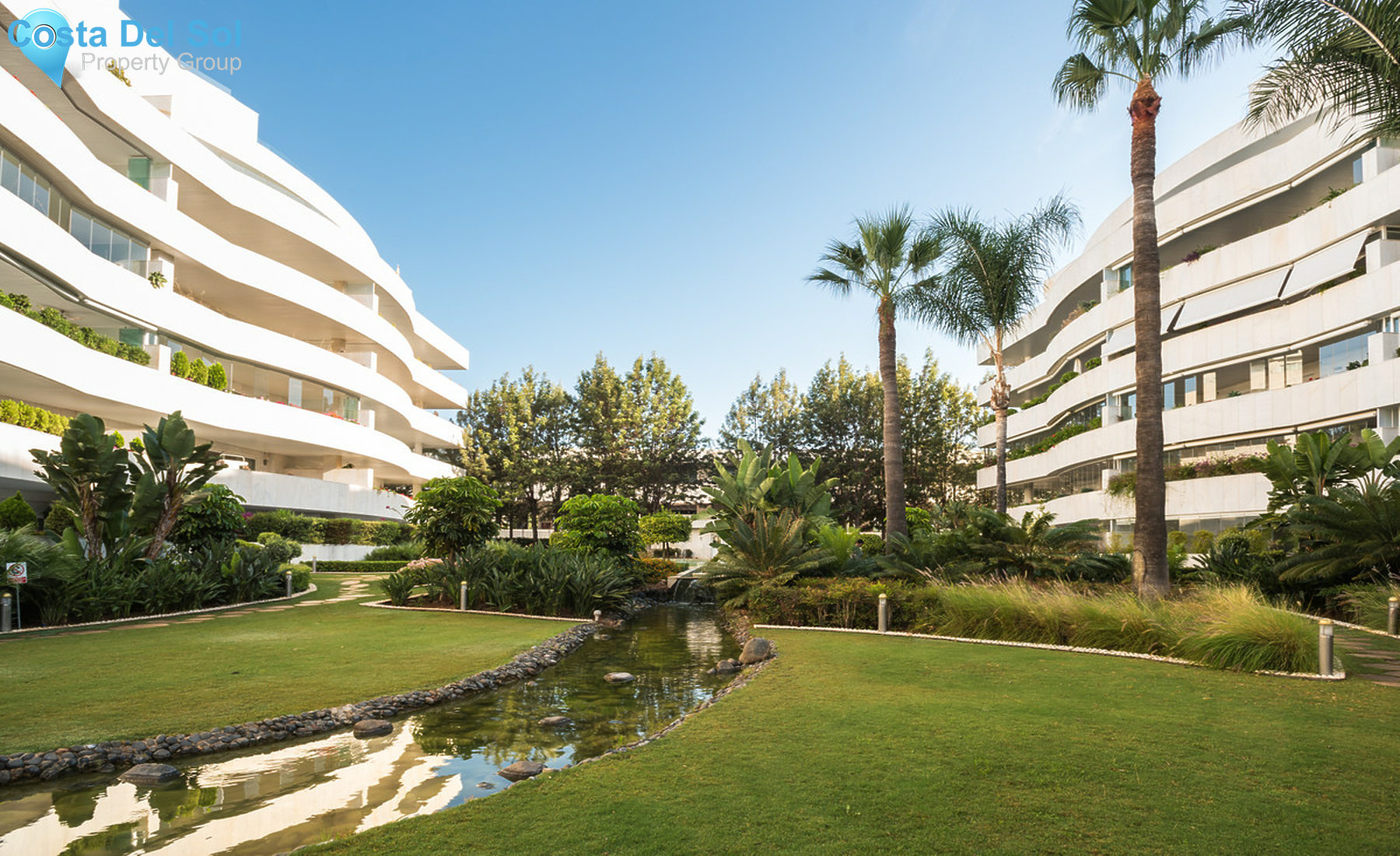 Middle Floor Apartment in Puerto Banús-1315111