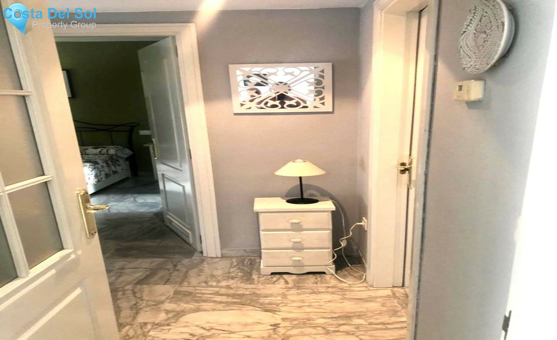 Middle Floor Apartment in Puerto Banús-1324330