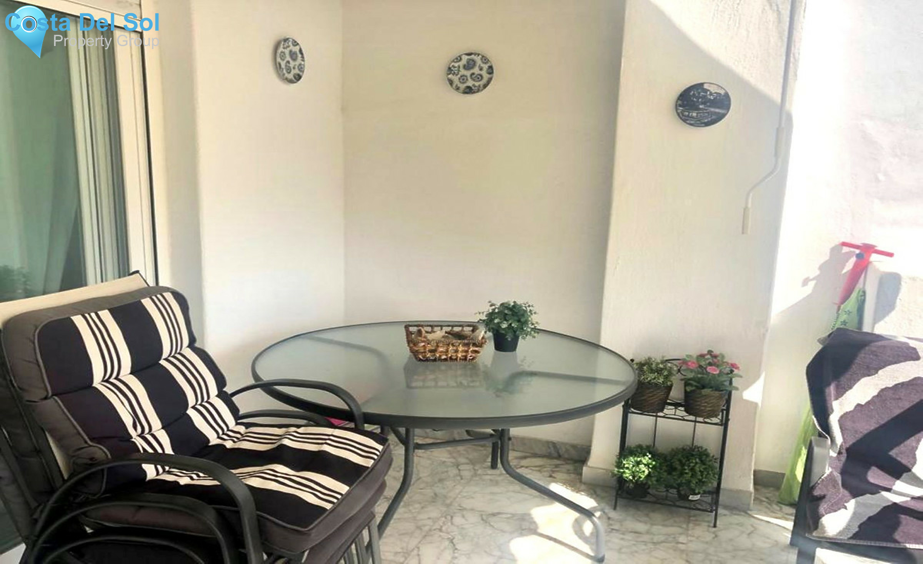 Middle Floor Apartment in Puerto Banús-1324337