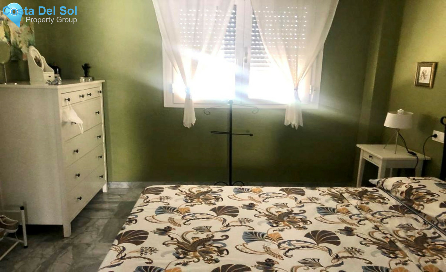 Middle Floor Apartment in Puerto Banús-1324339