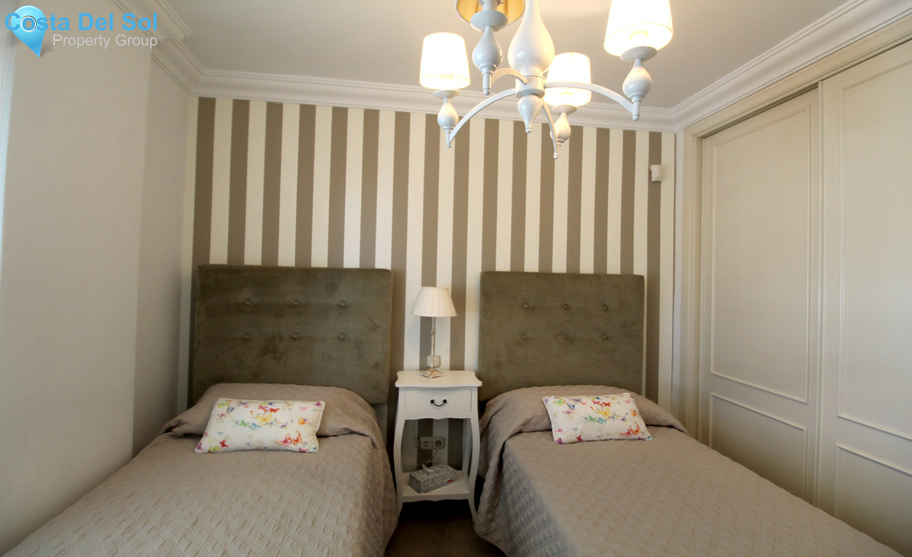 Middle Floor Apartment in Puerto Banús-1327021