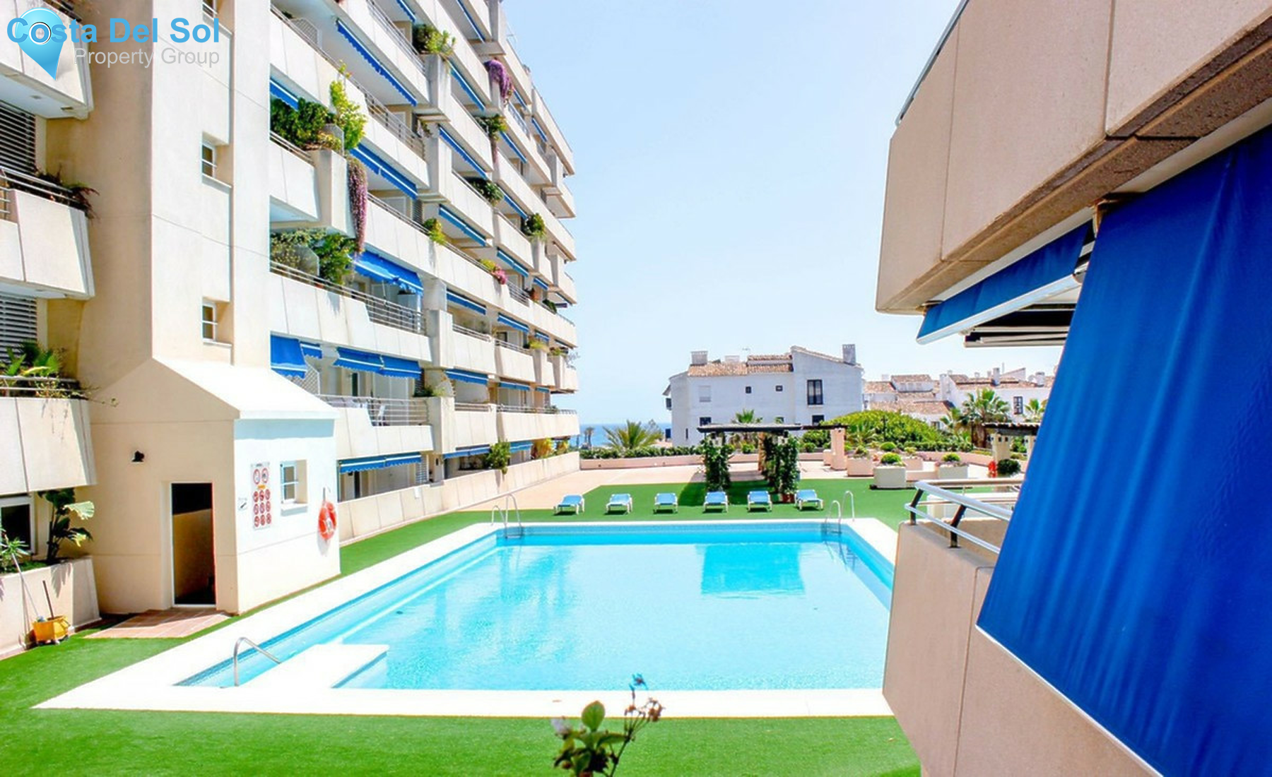 Middle Floor Apartment in Puerto Banús-1332539
