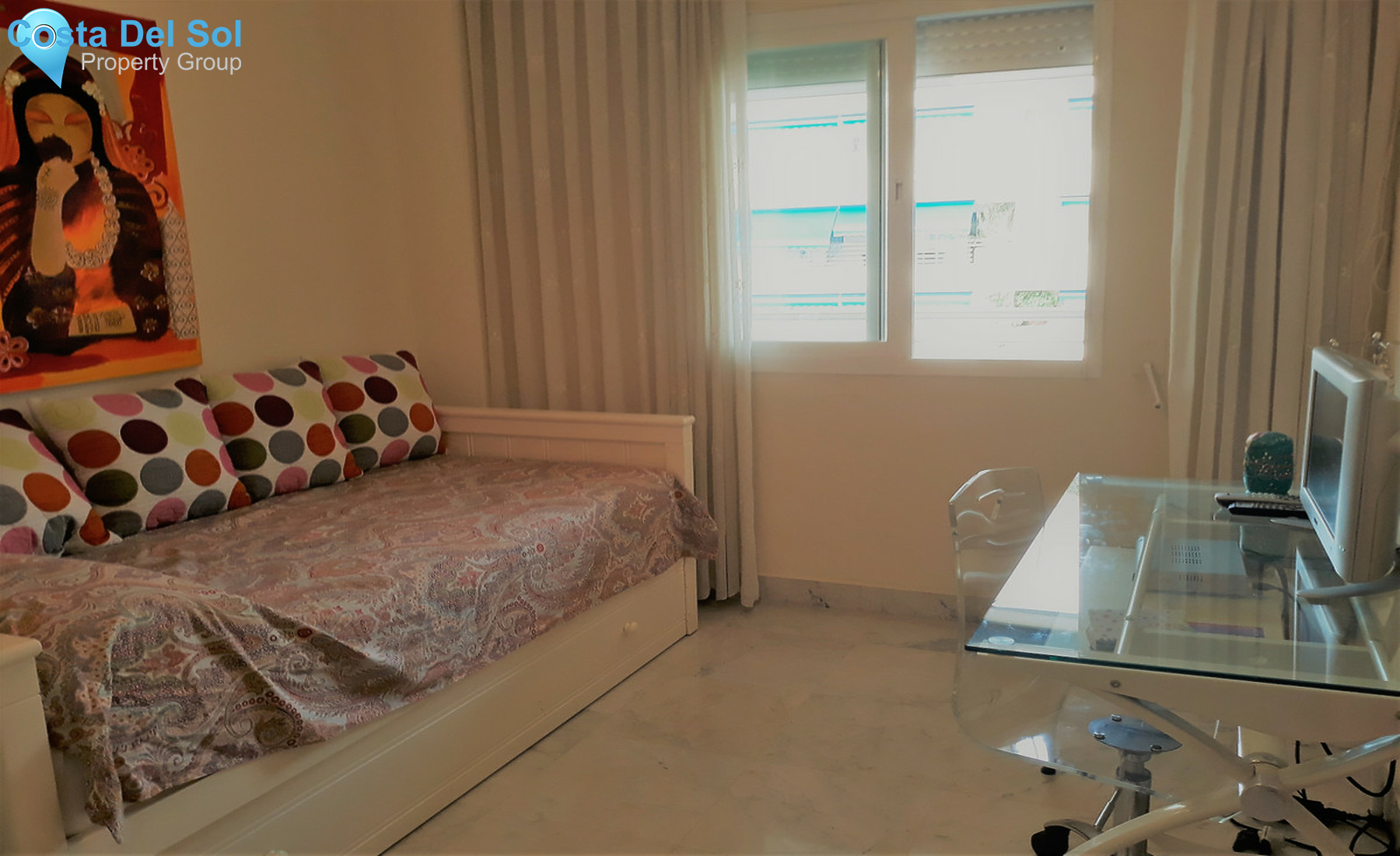 Middle Floor Apartment in Puerto Banús-1335596