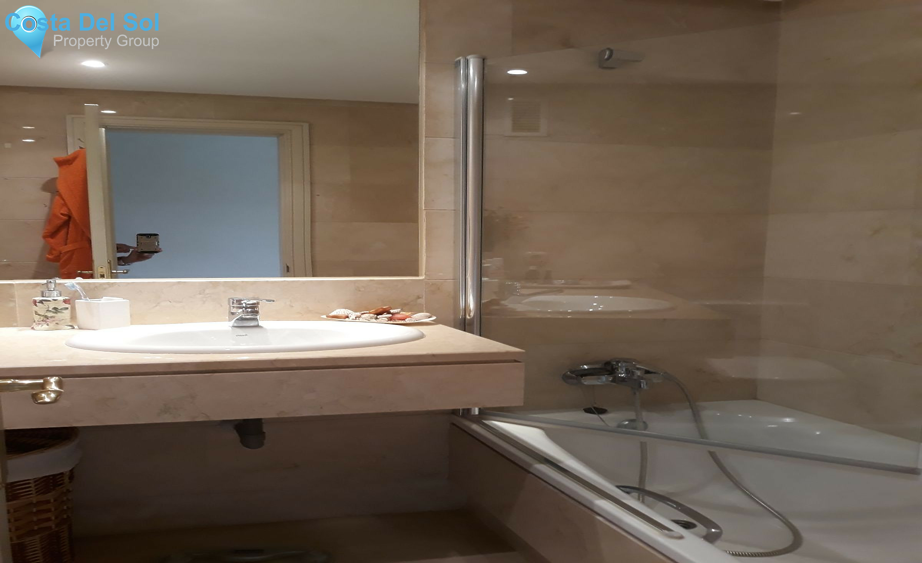 Middle Floor Apartment in Puerto Banús-1335591