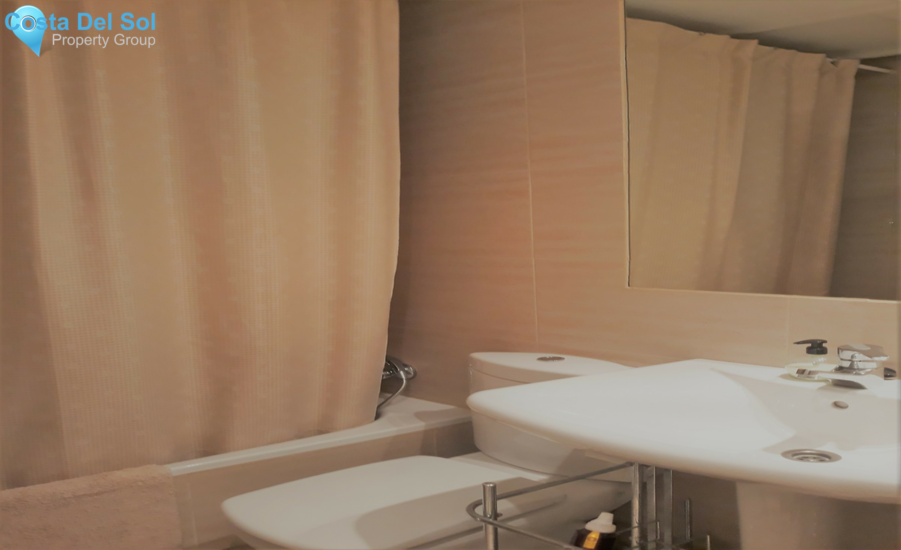 Middle Floor Apartment in Puerto Banús-1335593